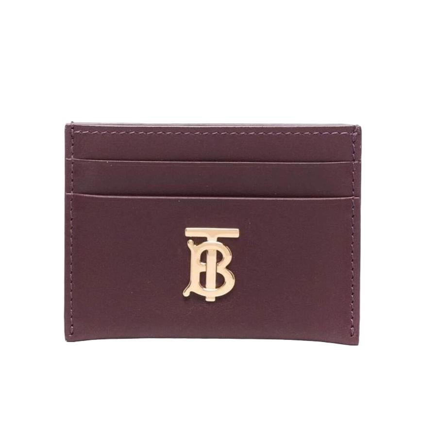 New Burberry Red Maroon TB Plaque Leather Card Holder Wallet In New Condition For Sale In San Marcos, CA
