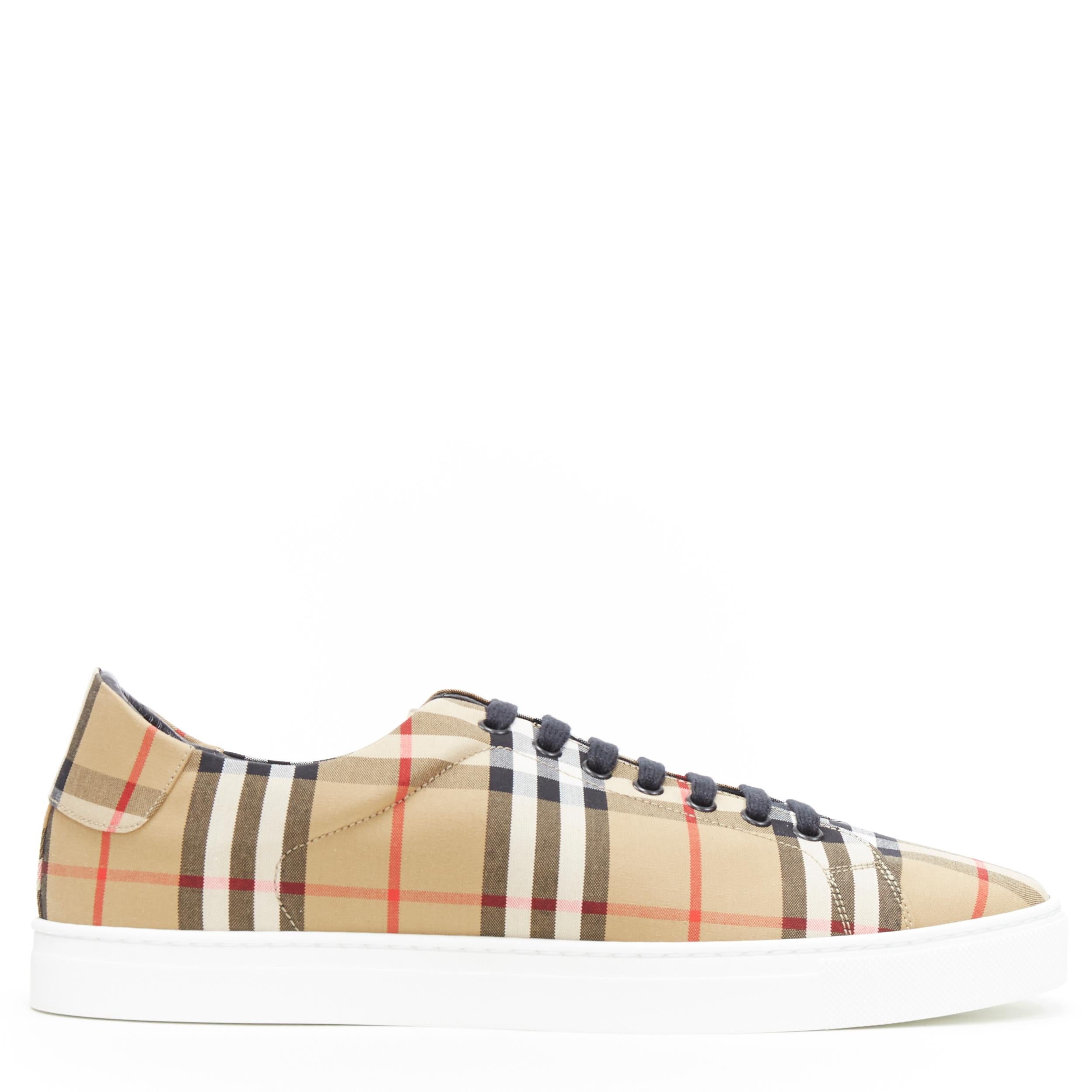 new BURBERRY TISCI Albert Antique Yellow House Check low top sneakers EU44.5
Brand: Burberry
Designer: Riccardo Tisci
Collection: 2019
Model Name / Style: Albert
Material: Cotton
Color: Brown
Pattern: Check
Closure: Lace up
Lining material:
