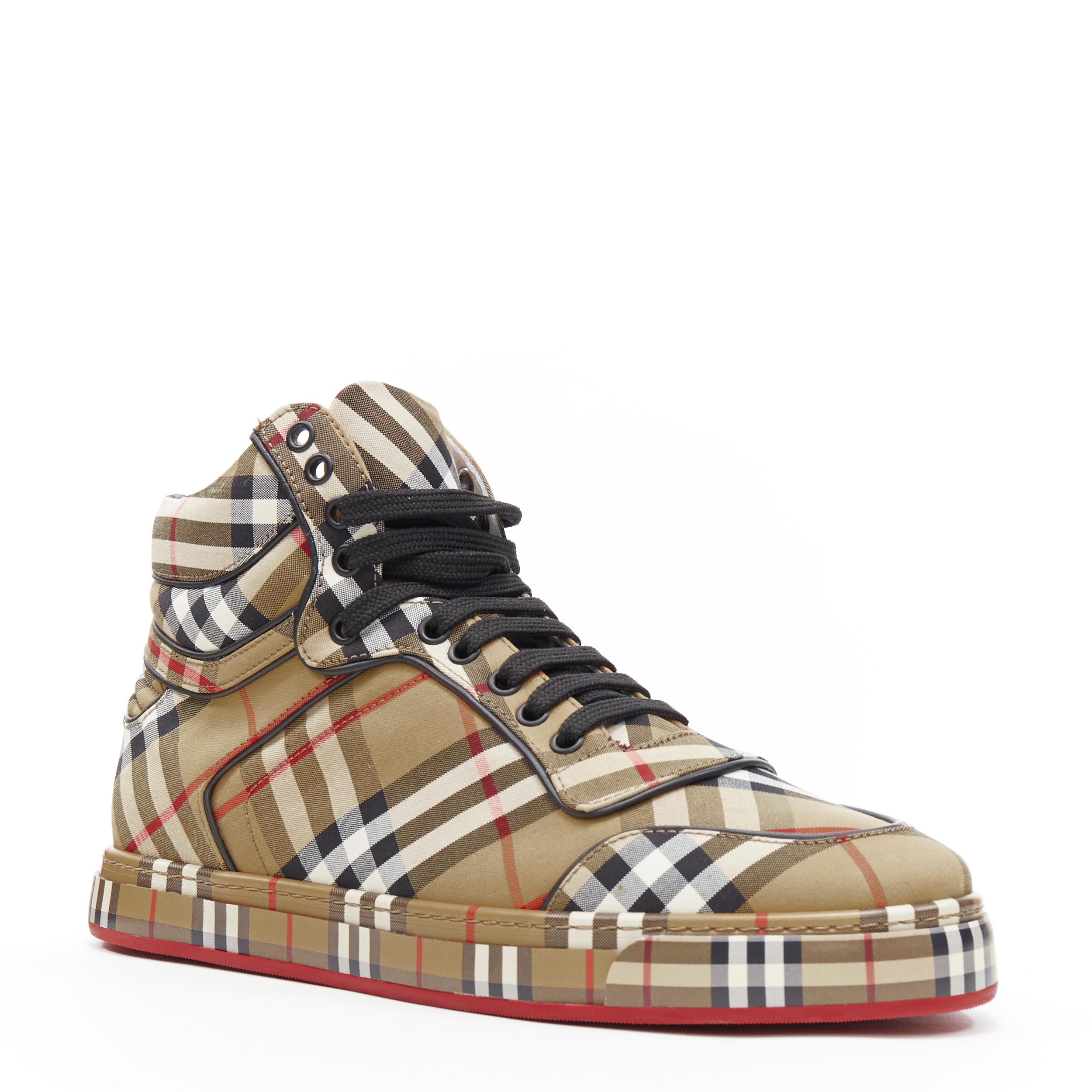 new BURBERRY TISCI Redford Antique Yellow House Check high top sneakers EU42
Brand: Burberry
Designer: Riccardo Tisci
Collection: 2019
Model Name / Style: Redford
Material: Cotton
Color: Brown
Pattern: Check
Closure: Lace up
Lining material: