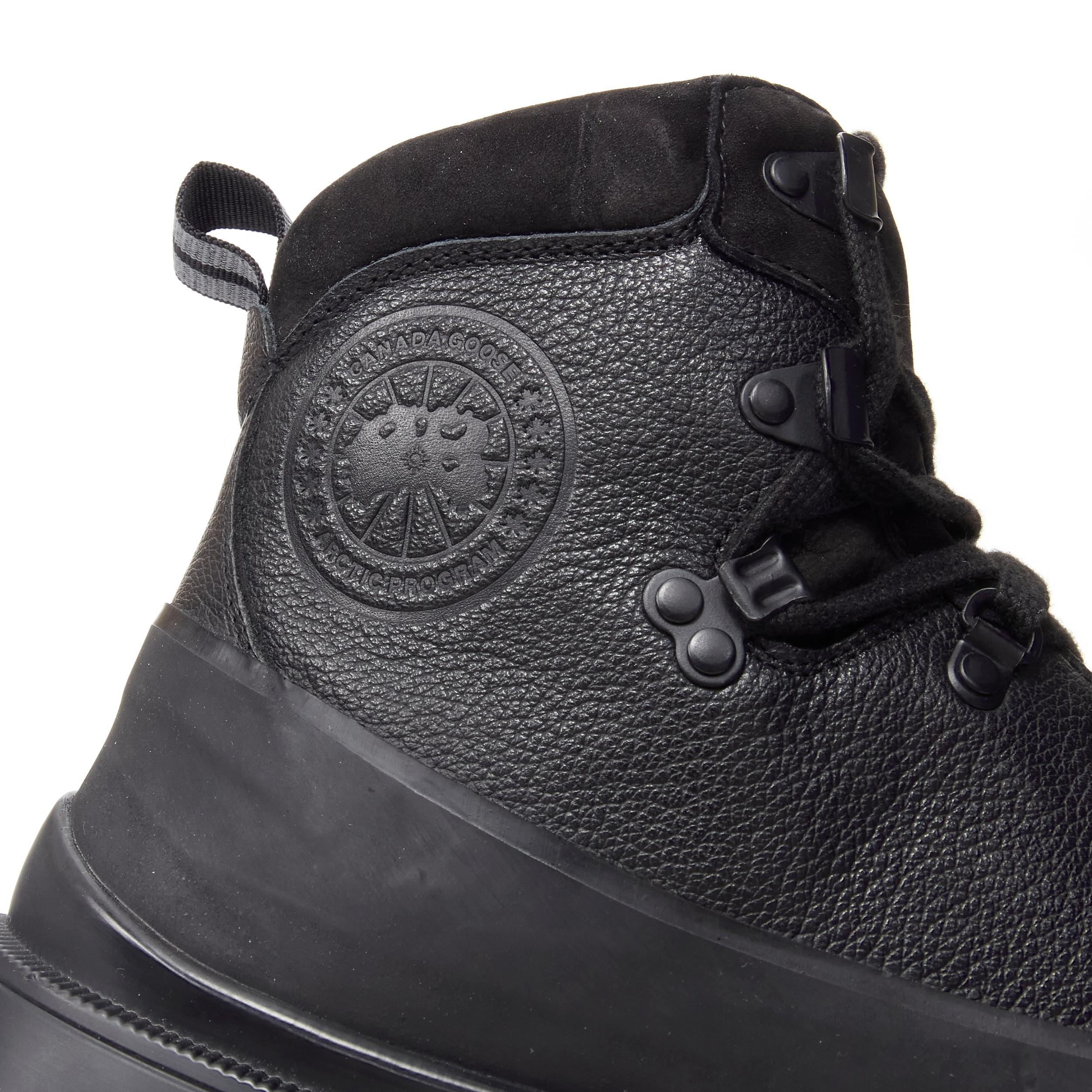 new CANADA GOOSE Journey black rubber nubuck full grain leather hiking boots US9 
Reference: JOMK/A00038 
Brand: Canada Goose 
Collection: 2021 
Material: Leather 
Color: Black 
Pattern: Solid 
Closure: Lace UP 
Extra Detail: Canada Goose's Journey