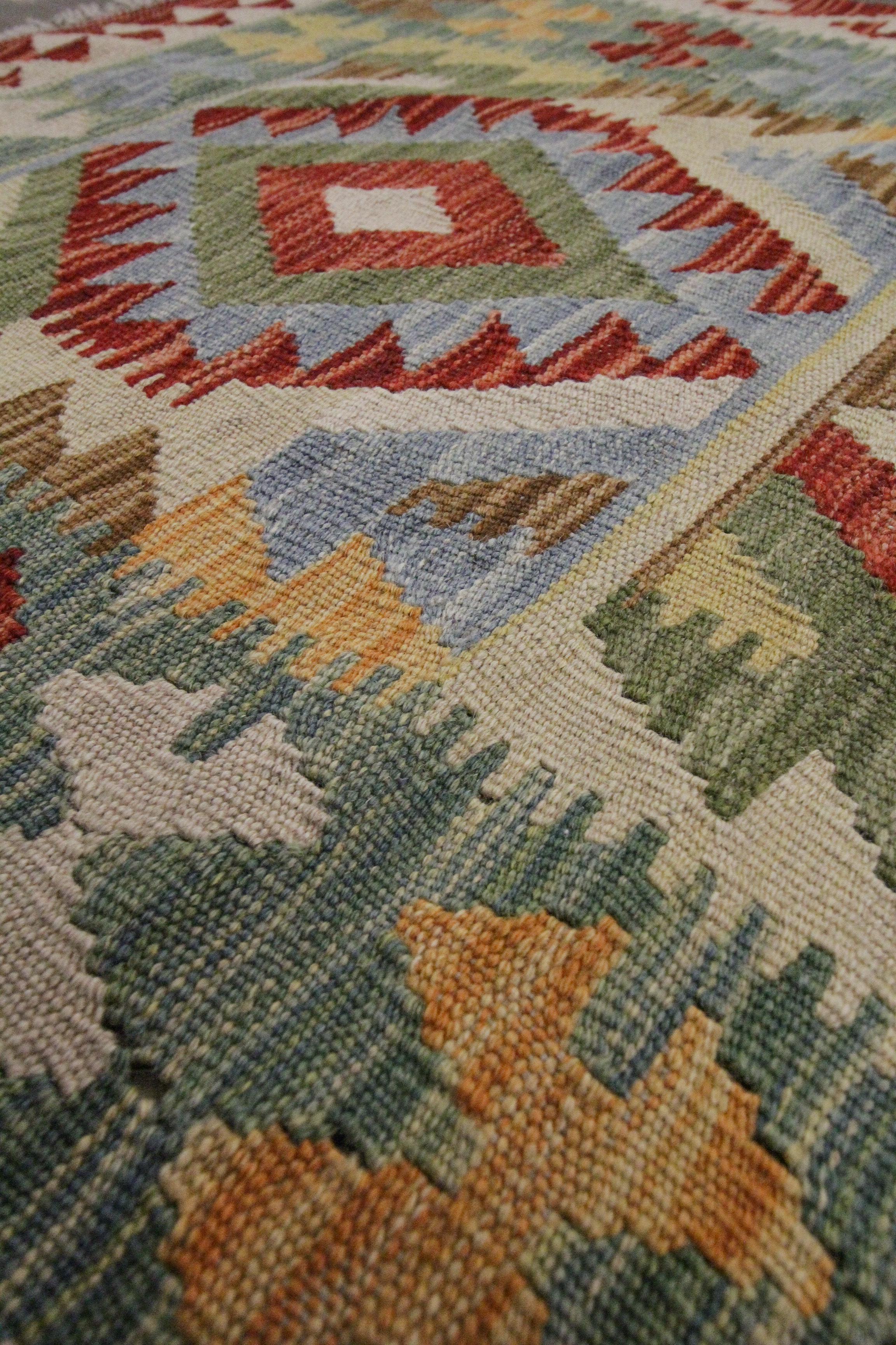 New Carpet Traditional Oriental Kilim Rug Handmade Wool Green Rug 3