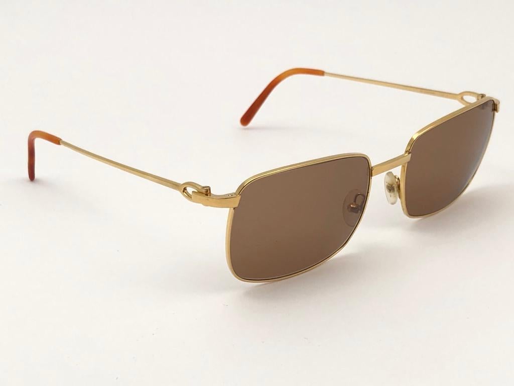 New Cartier 56mm Brushed Gold Plated Brown Lenses Sunglasses Made in France In New Condition In Baleares, Baleares