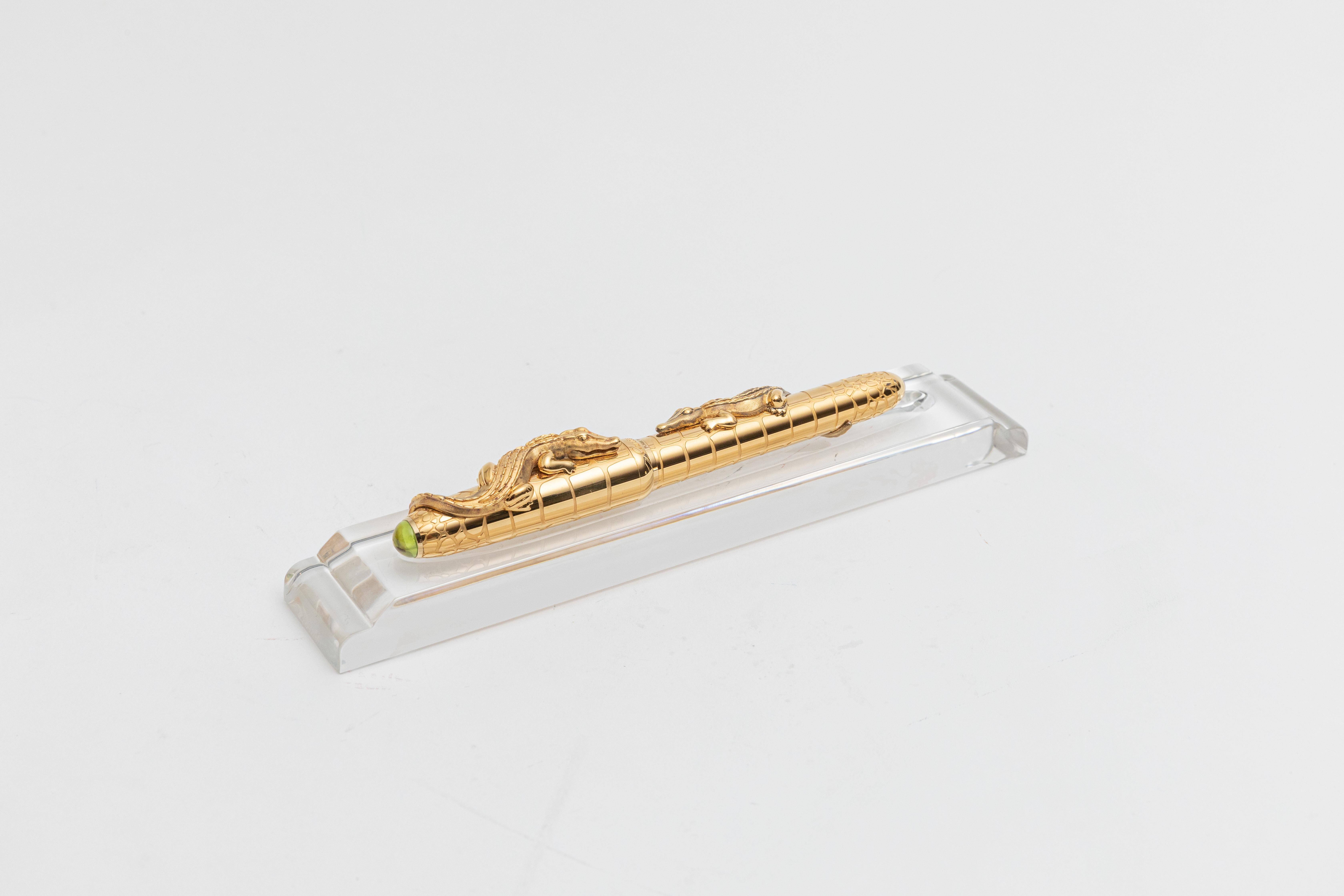 Brown New Cartier Crocodile De Cartier Exceptional Gold Fountain Pen Limited Edition