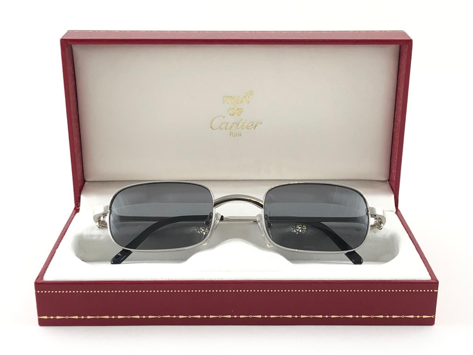 Neu Cartier Dreamer 50mm gebürstete Platin-Sonnenbrille mit grauen Linsen und grauen Linsen, Frankreich (Beige)