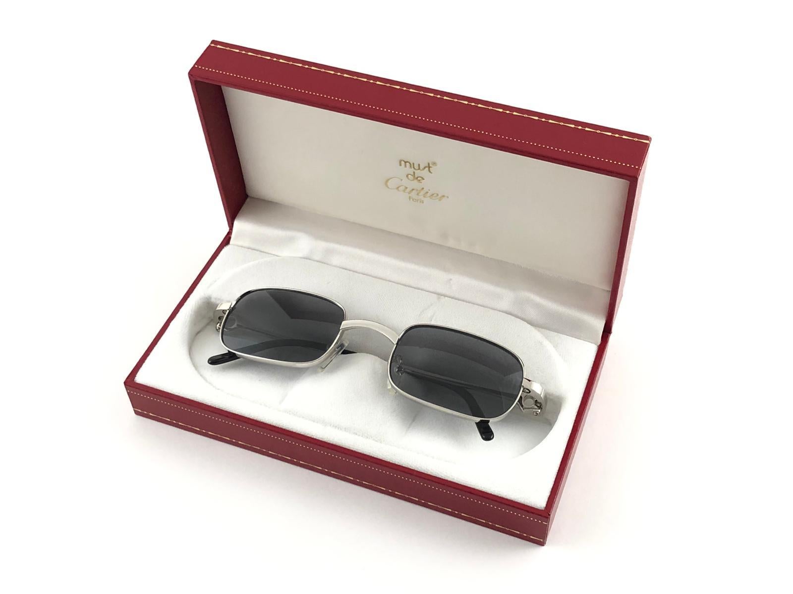 Neu Cartier Dreamer 50mm gebürstete Platin-Sonnenbrille mit grauen Linsen und grauen Linsen, Frankreich 1