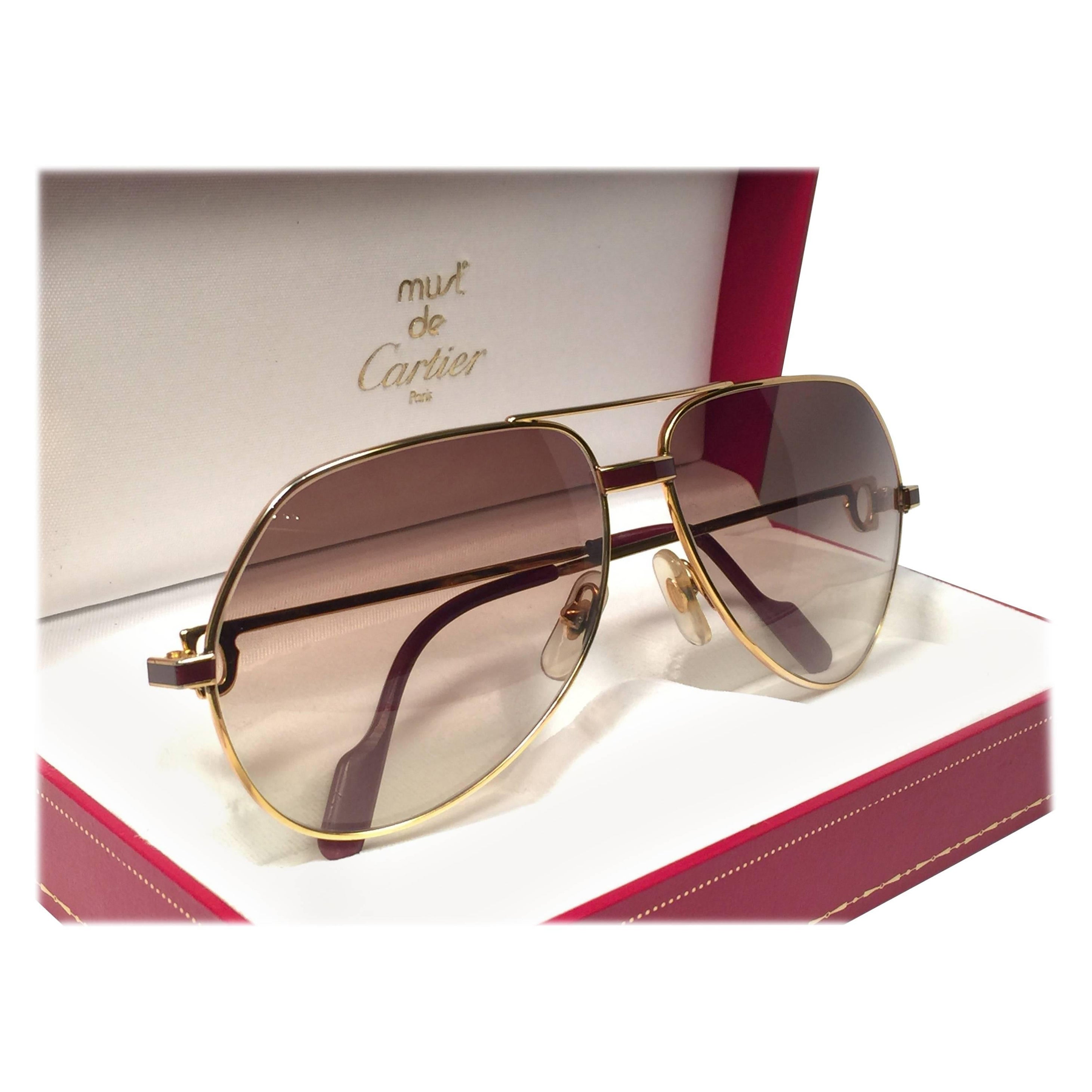 Nuovo Cartier Laque de Chine Aviator Oro 59Mm Placcato pesante Occhiali da sole Francia in vendita