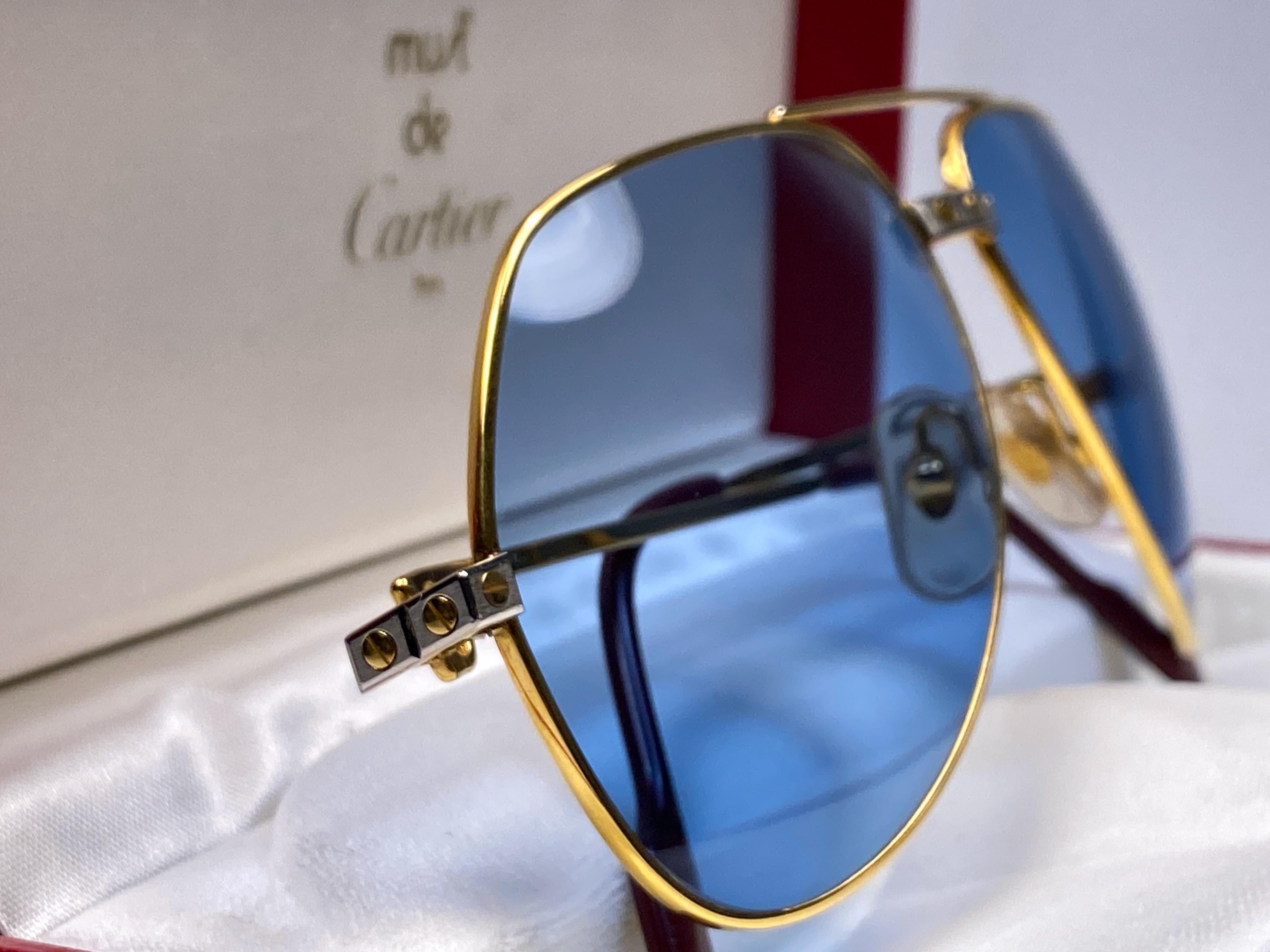 New Cartier Santos Screws 1983 62M 18K Heavy Plated Blue Lens Sunglasses France In New Condition For Sale In Baleares, Baleares