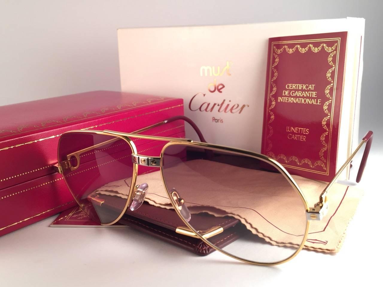New Cartier Santos Screws 1983 62mm 18K Heavy Plated Sunglasses France In Excellent Condition For Sale In Baleares, Baleares