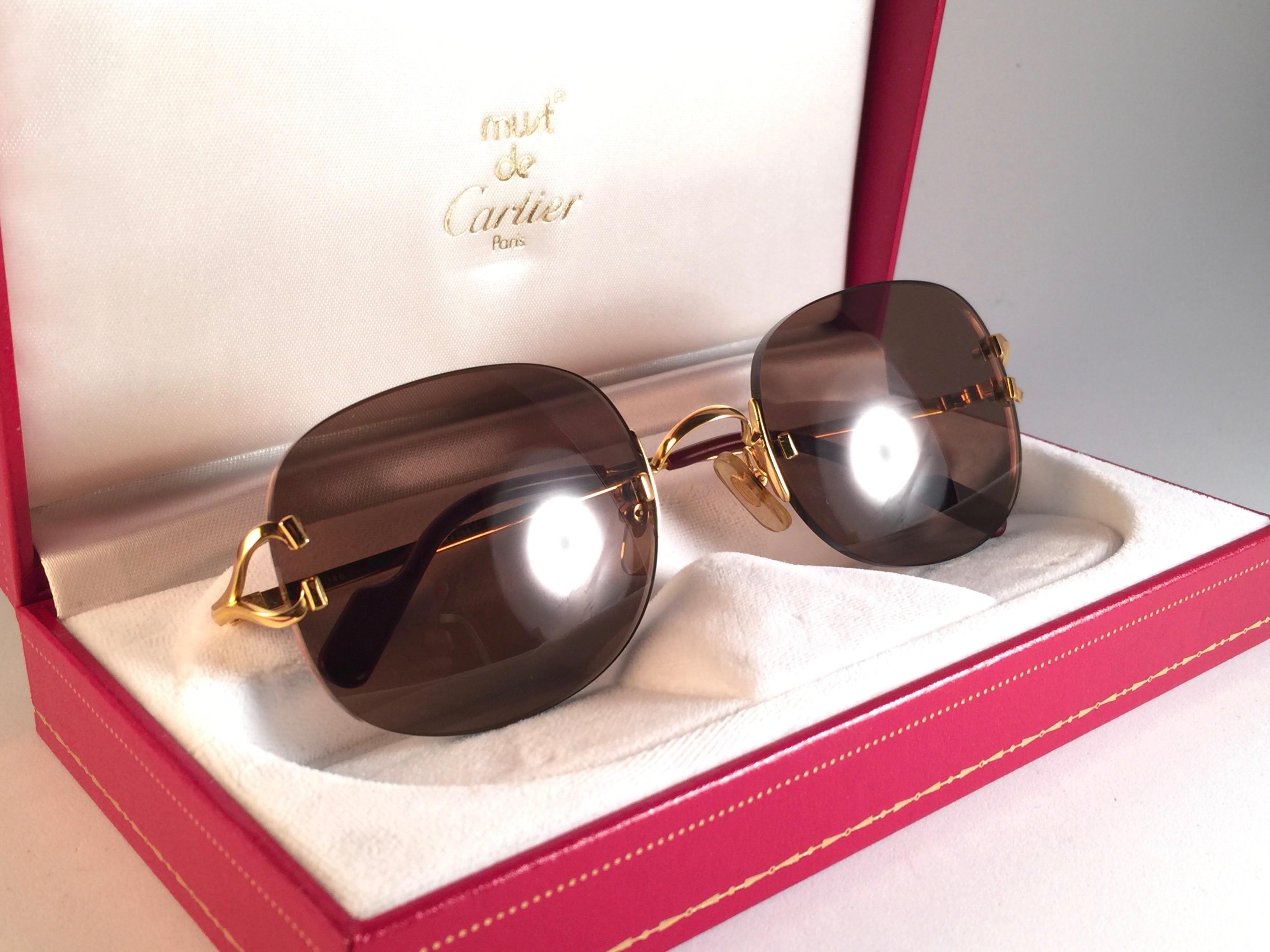 New Cartier Serrano Rimless Gold 55mm Brown Lens France Sunglasses Unisexe en vente