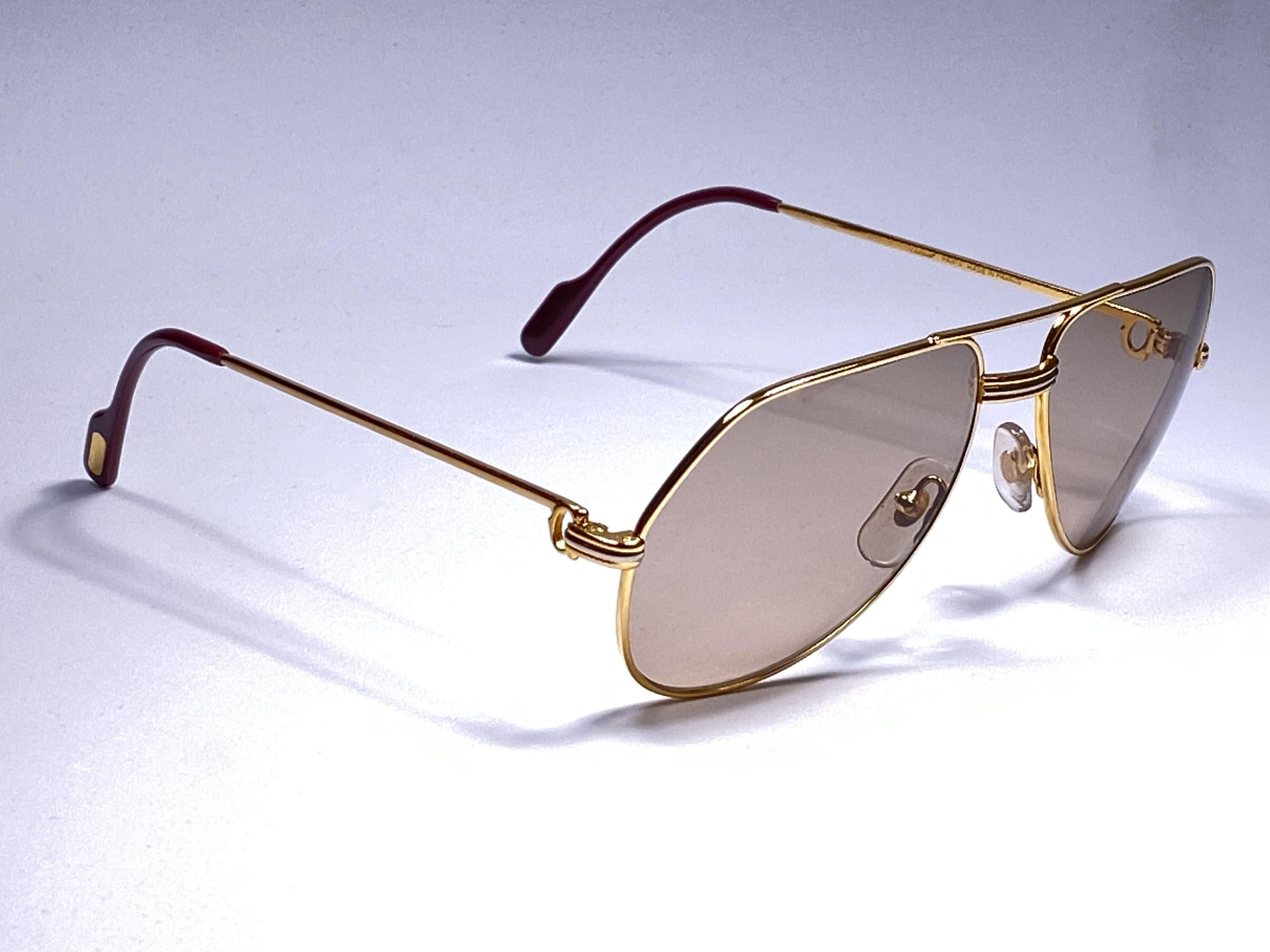 Cartier - Lunettes de soleil plaquées marron clair à monture dorée Vendome 59 m, France, état neuf Unisexe en vente