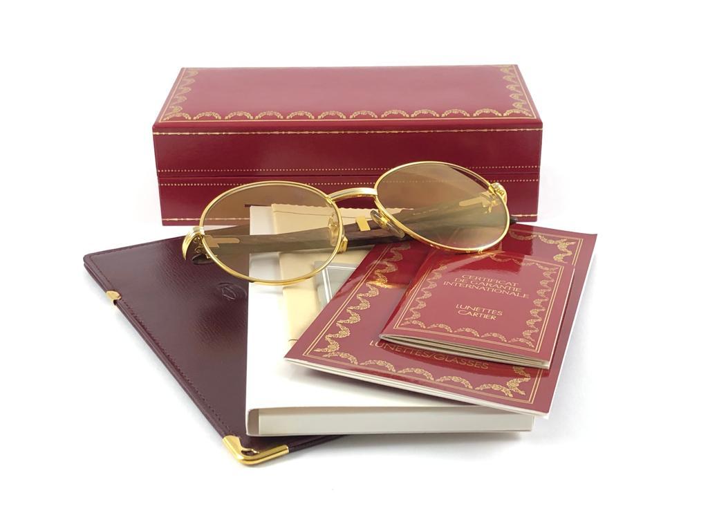 New Cartier Wood Bagatelle Round Gold & Precious Wood 55mm Brown Lens For Sale 5