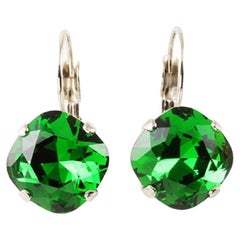 Boucles d'oreilles à levier Catwalk neuves avec éléments Swarovski vert mousse foncé