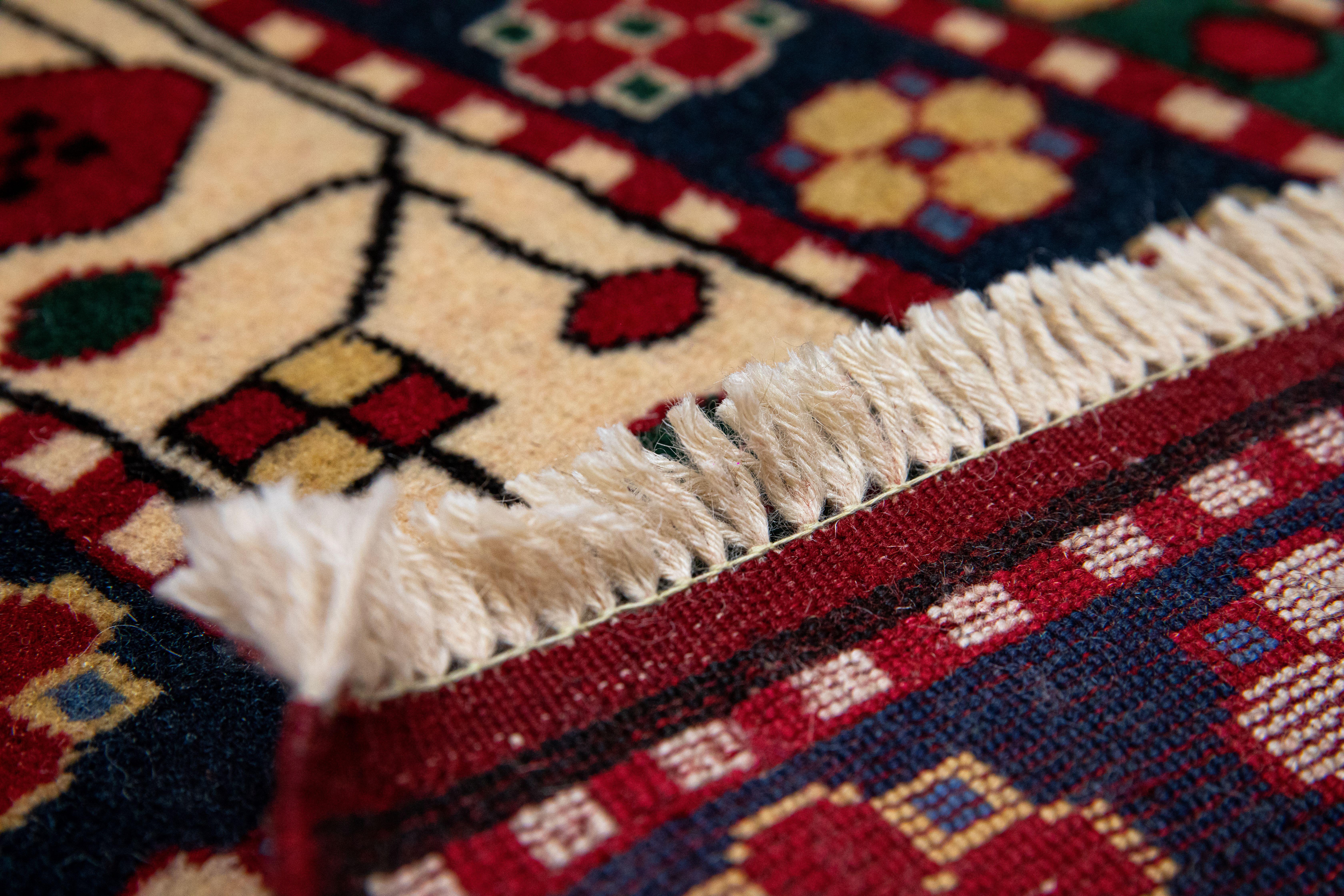 Nouveau Karbagh Kazak Handmade Excellence, édition spéciale du musée  en vente 11