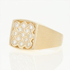 Celtic Knot Diamond Ring, 14 Karat Yellow Gold Men's Round Cut .39 Carat