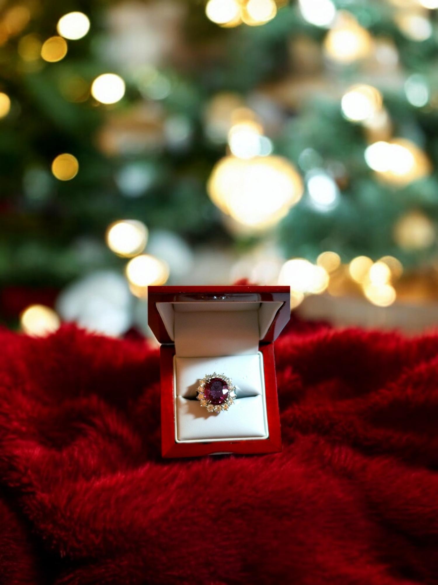 NEW Cert 6.77CT Unheated Natural Vivid Hot Pink Spinel Diamond Ring in Platinum For Sale 8
