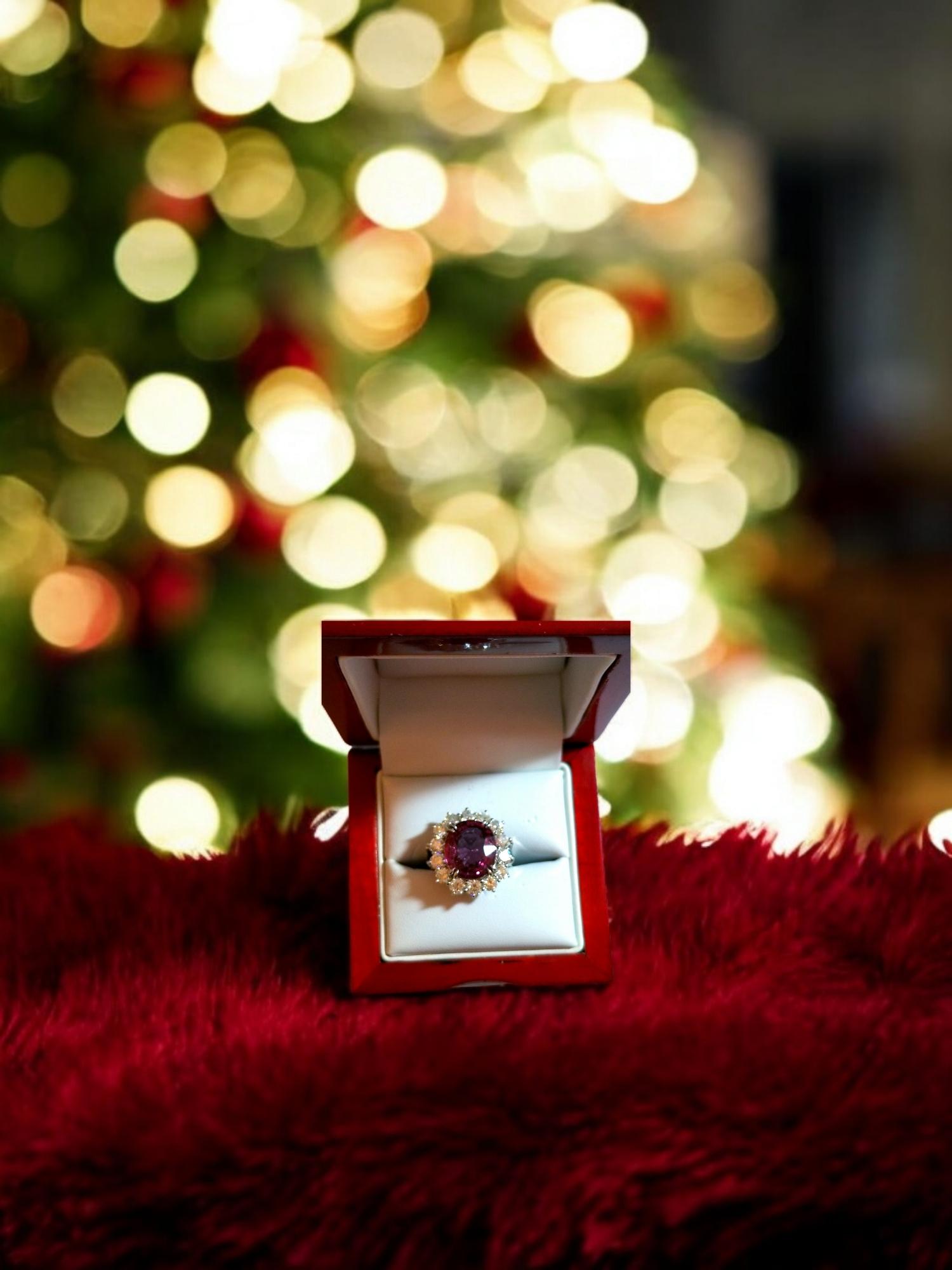 NEW Cert 6.77CT Unheated Natural Vivid Hot Pink Spinel Diamond Ring in Platinum For Sale 12