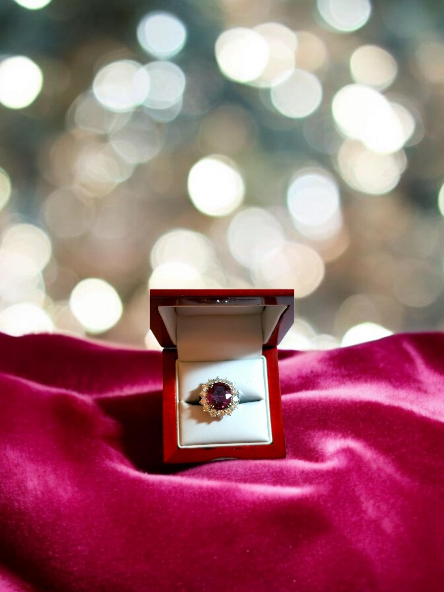 NEW Cert 6.77CT Unheated Natural Vivid Hot Pink Spinel Diamond Ring in Platinum For Sale 3