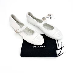 NEW Chanel 2024 Interlocking CC Logo White Leather Cap Toe Ballerina Flats 42