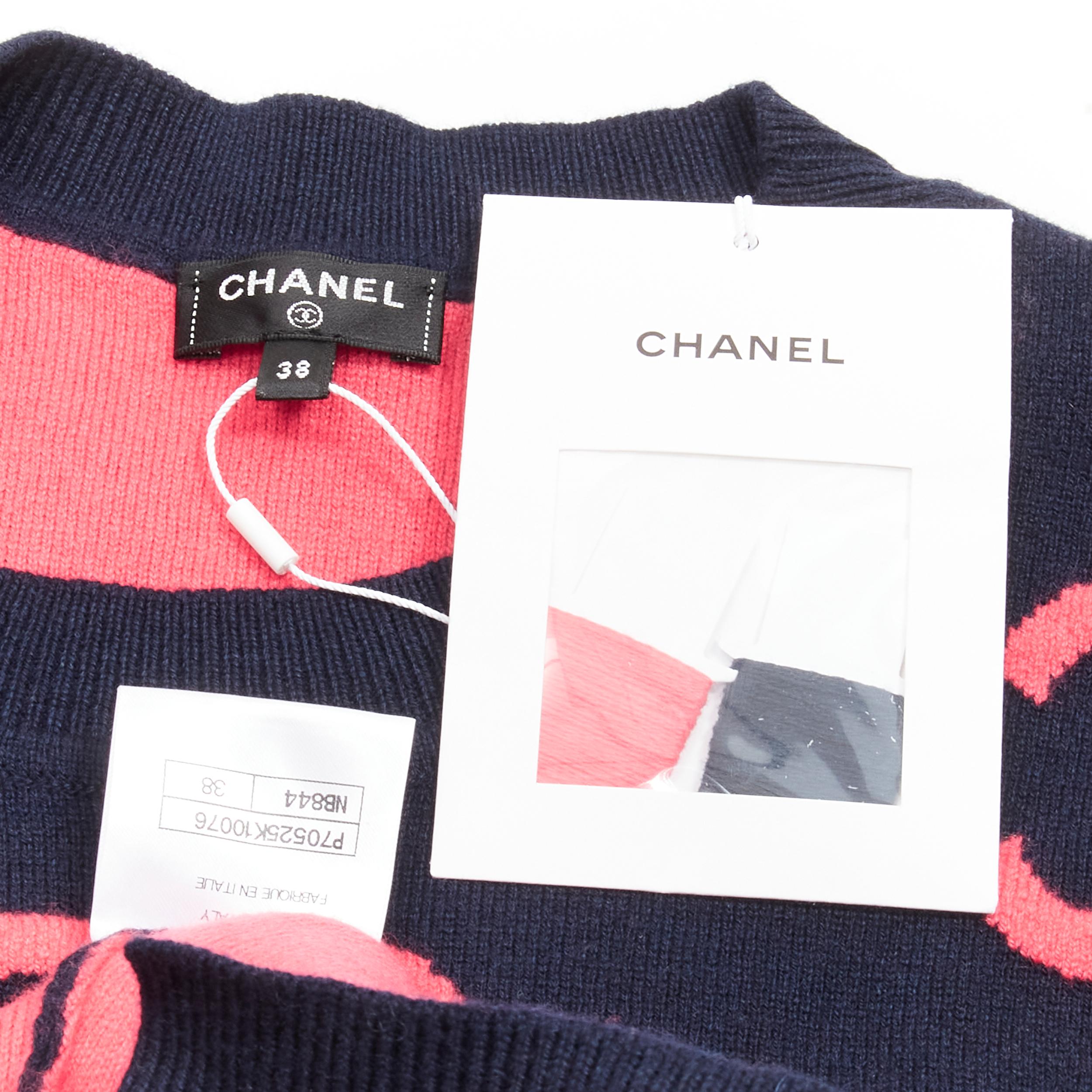 new CHANEL 21P pink navy CC logo intarsia cashmere blend cropped sweater FR38 M For Sale 5