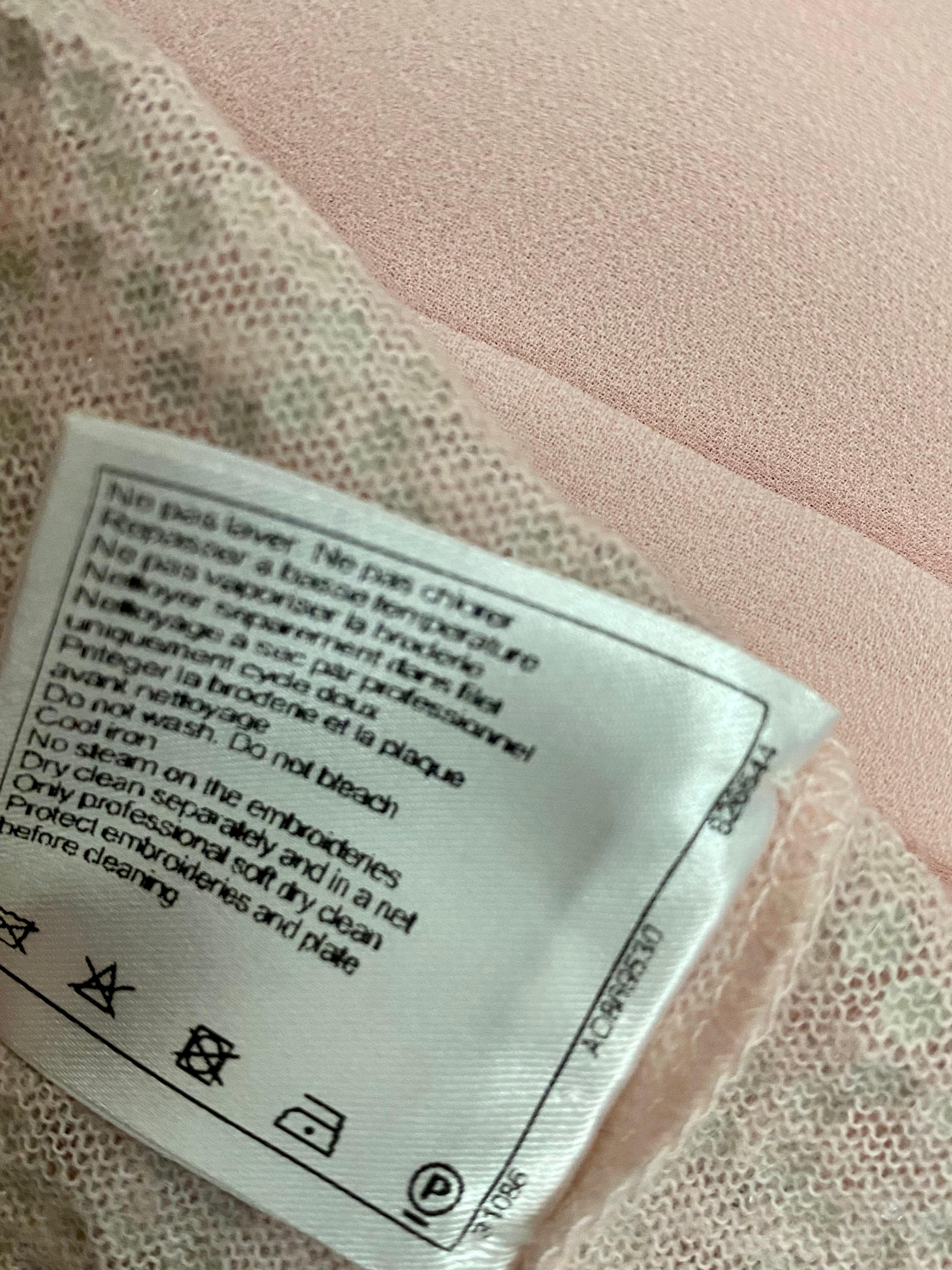Neu Chanel Baby Rosa Silber Nieten verschönert Kleid Größe 38 im Angebot 6
