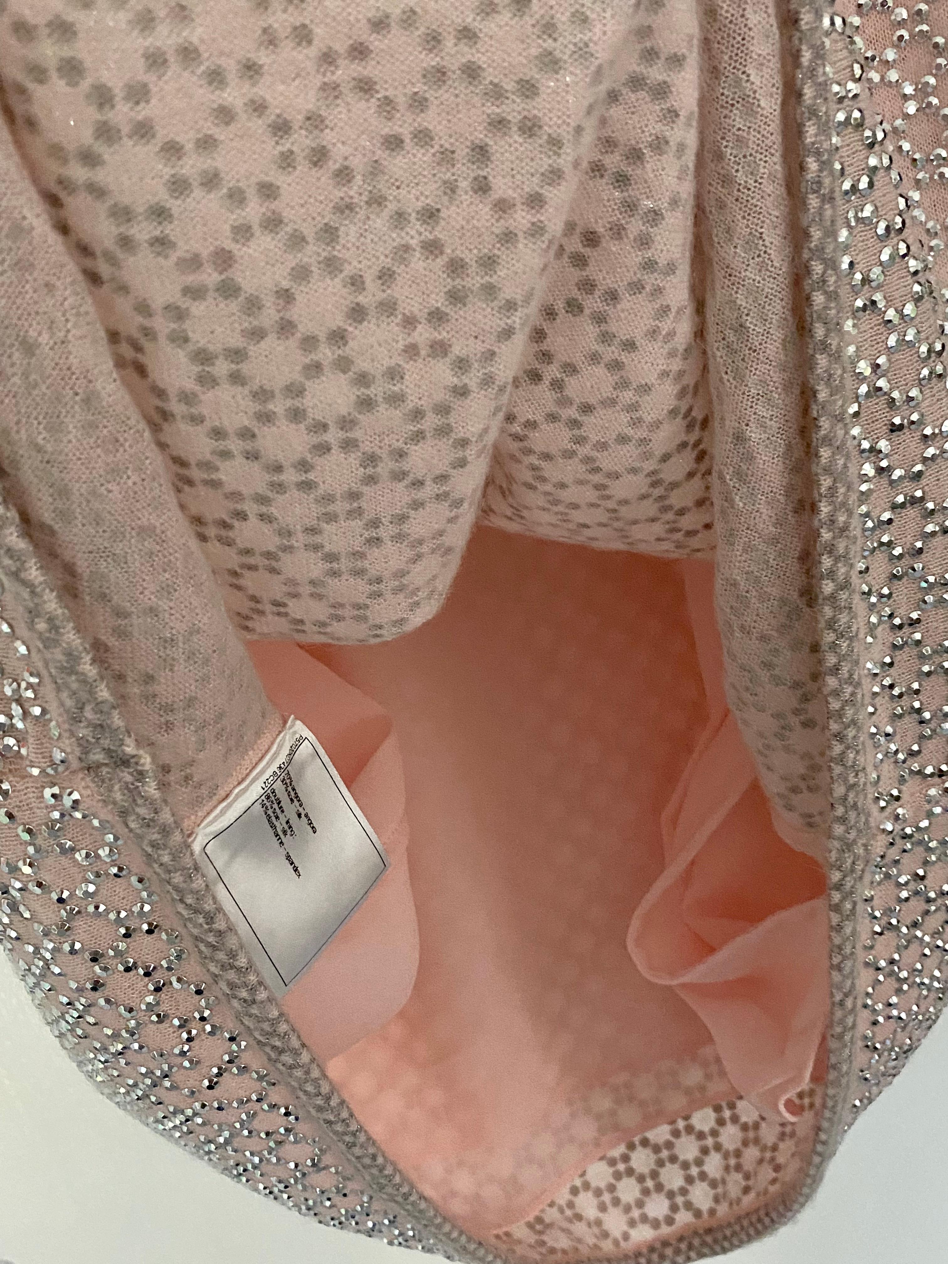 Neu Chanel Baby Rosa Silber Nieten verschönert Kleid Größe 38 im Angebot 7