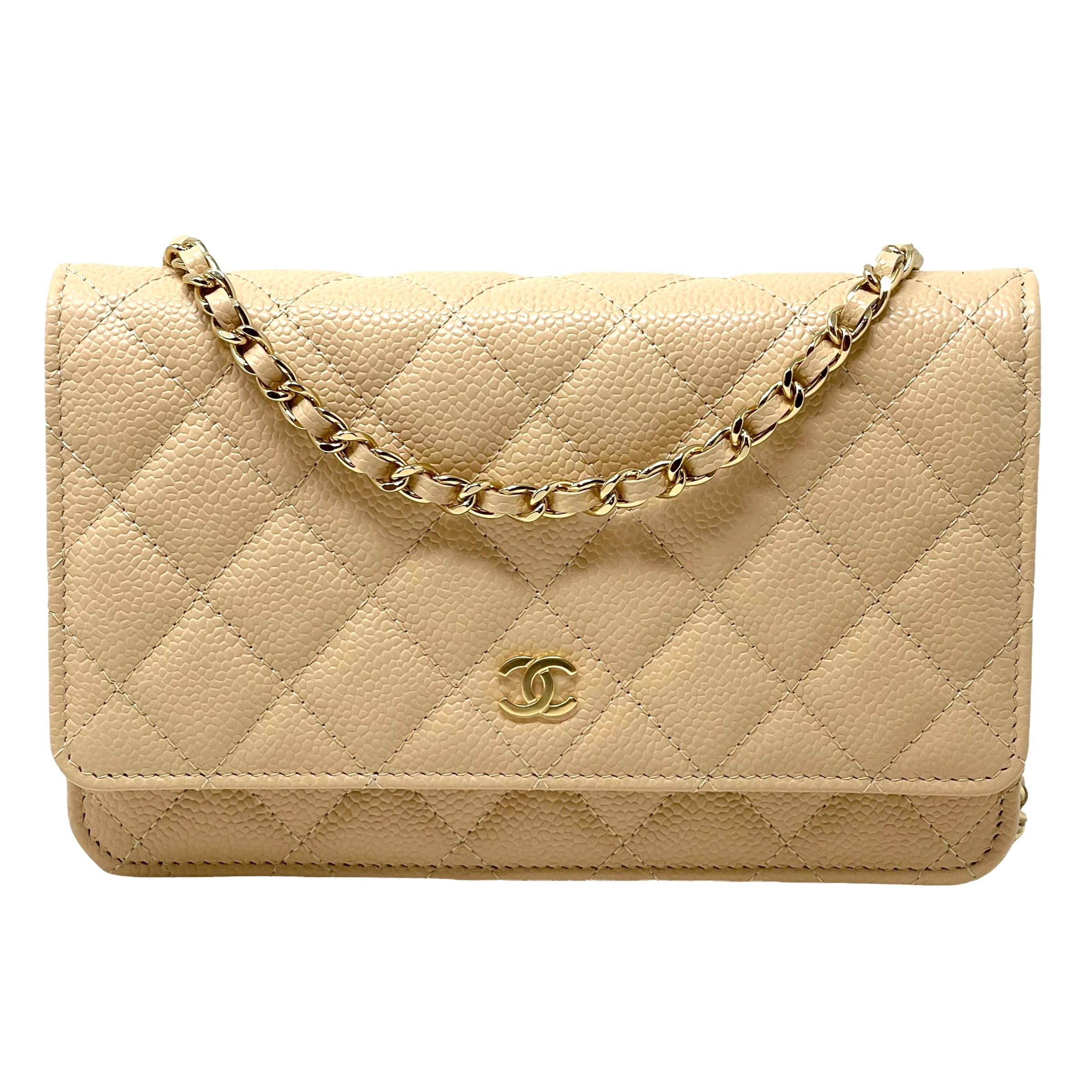 Neu Chanel Beige klassische gesteppte Kaviar Leder WOC Brieftasche auf einer Kette Crossbody Bag

Garantierte Echtheit

DETAILS
Marke: Chanel
Zustand: Brandneu
Geschlecht: Frauen
Stil: Umhängetasche
Farbe: Beige
Material: Leder
CC-Logo
Goldfarbene