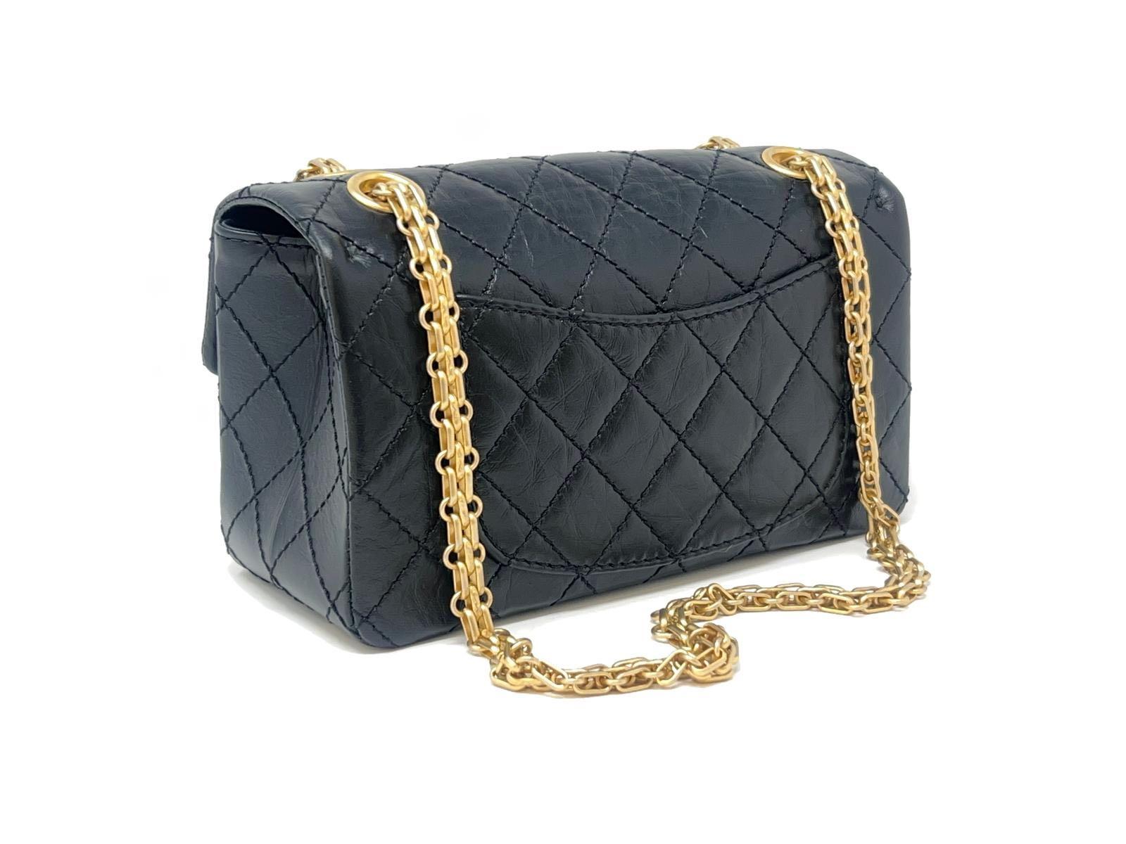 New Chanel Black 2.55 Reissue Quilted Aged Calfskin Leather Flap GHW 2014 In Excellent Condition In Baleares, Baleares