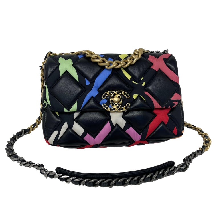 Chanel 19 Shopping Bag Black - Nice Bag™