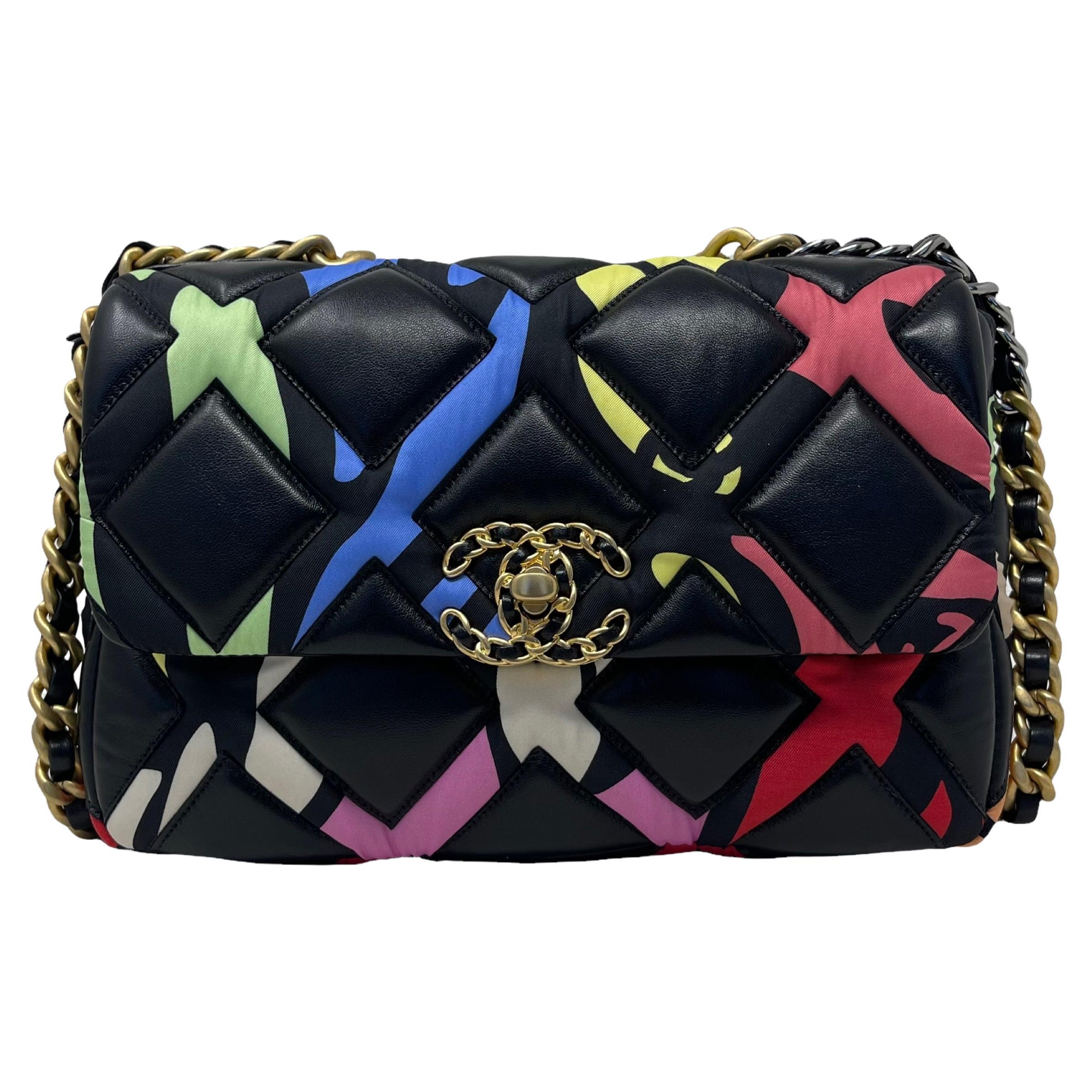 NEW Chanel Black Multicolor Small 22S Lambskin Chanel 19 Flap Crossbody Bag  For Sale at 1stDibs