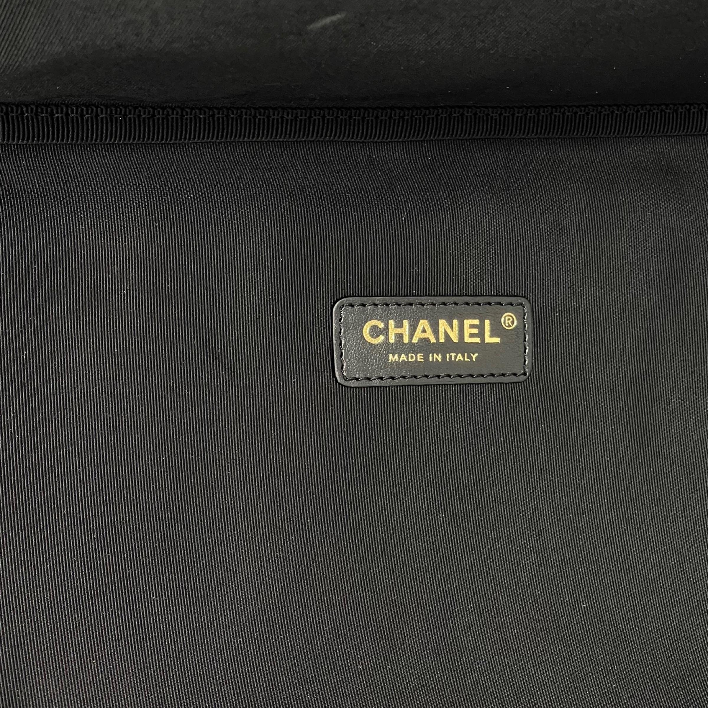 NEW Chanel Black Nylon Large Travel Bag Gold-Tone Hardware Tote Duffle Bag 2022 For Sale 12