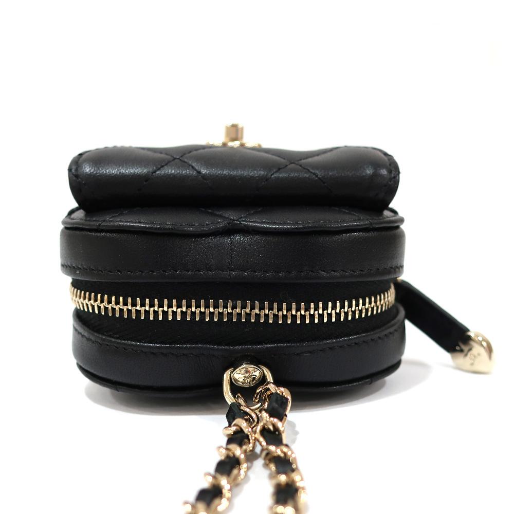 New Chanel Black Small Quilted Lambskin Leather Heart Bag 2