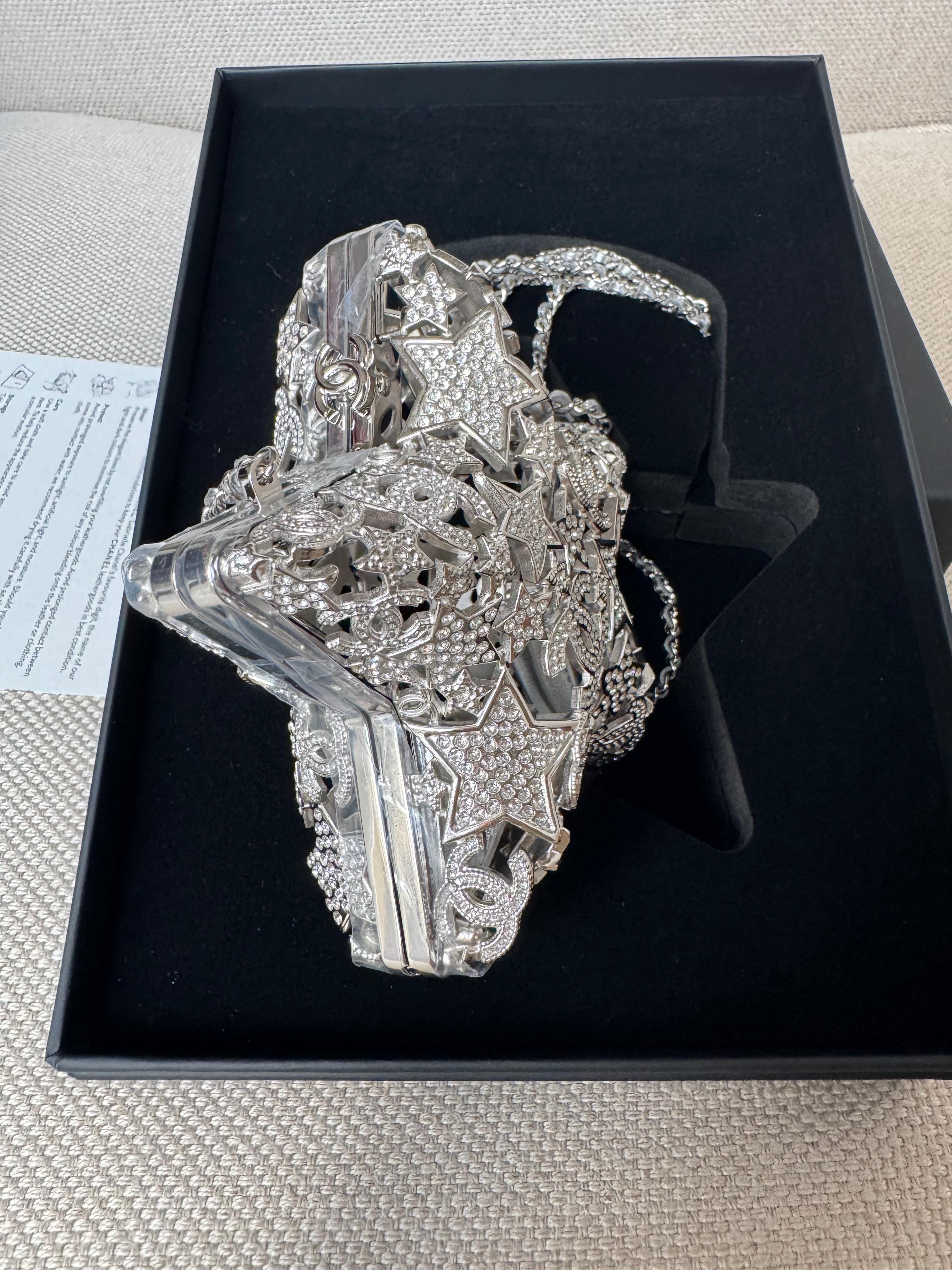 NEW CHANEL Chanel 25A Metier's d'Art Star Minaudiere Strass Crystals Clutch Bag For Sale 12