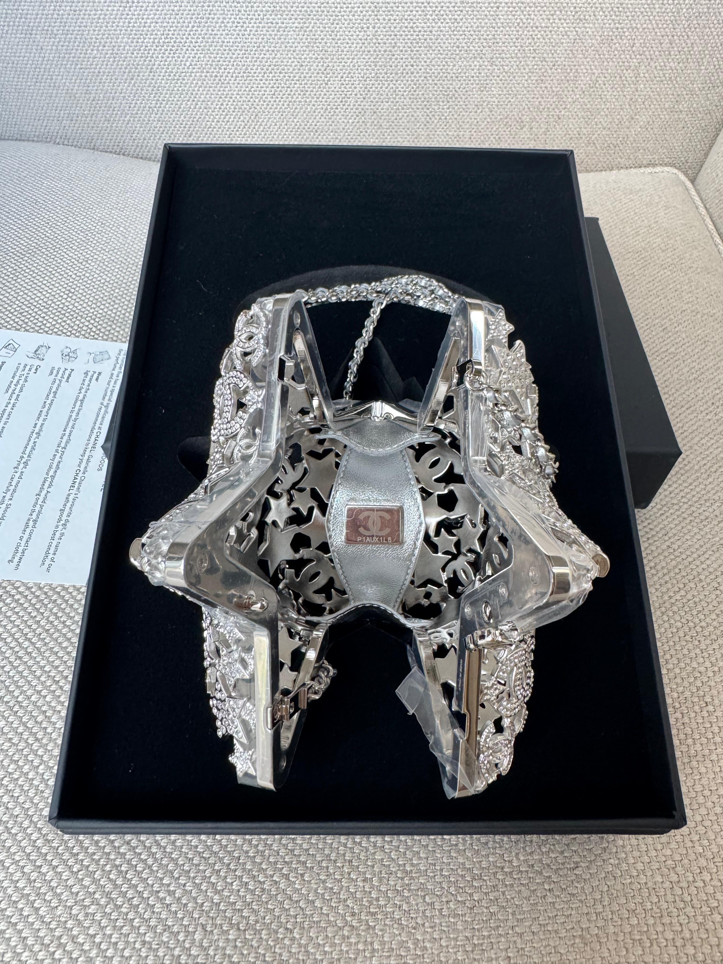 NEW CHANEL Chanel 25A Metier's d'Art Star Minaudiere Strass Crystals Clutch Bag For Sale 5
