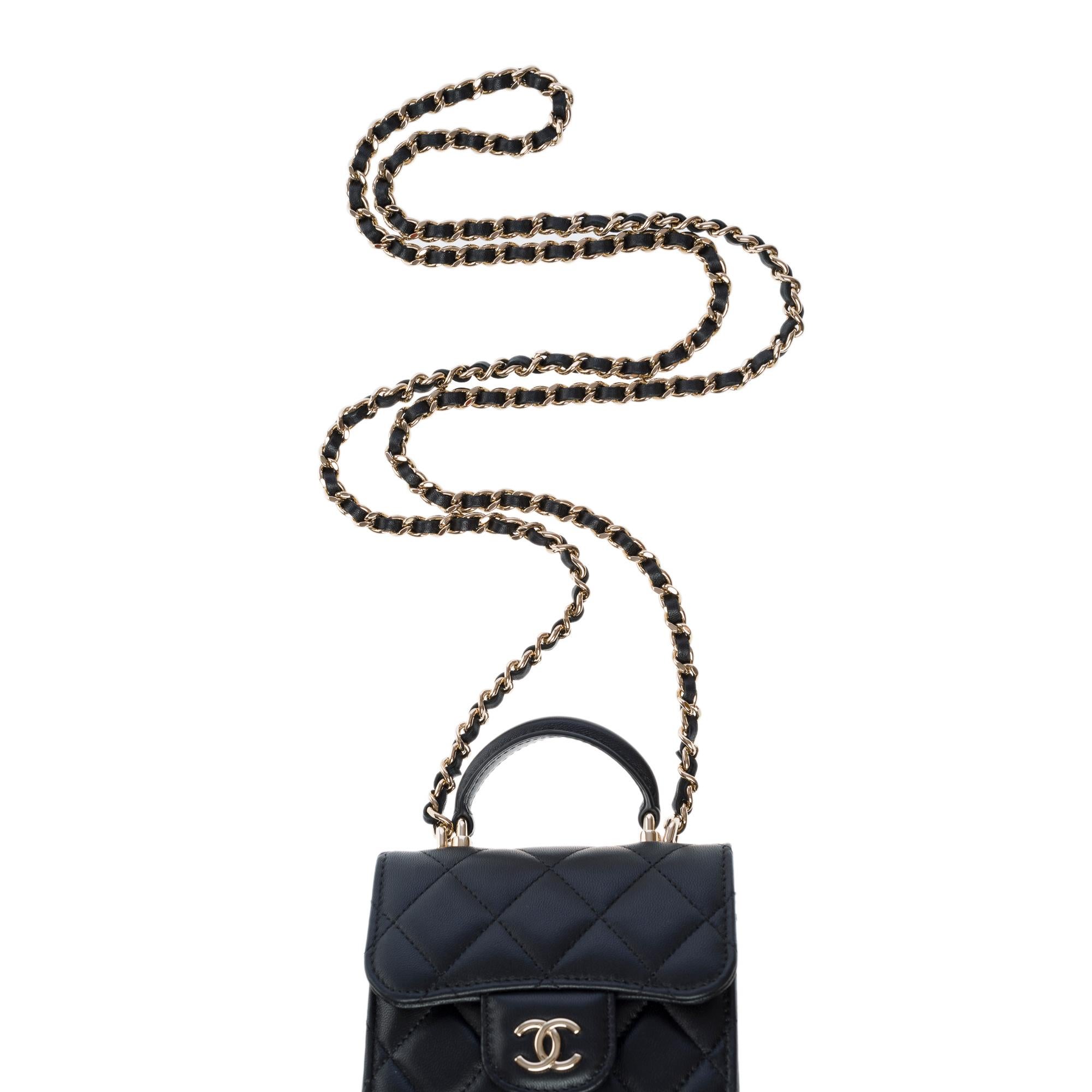 New Chanel Clutch shoulder flap bag in black quilted leather, CHW 7