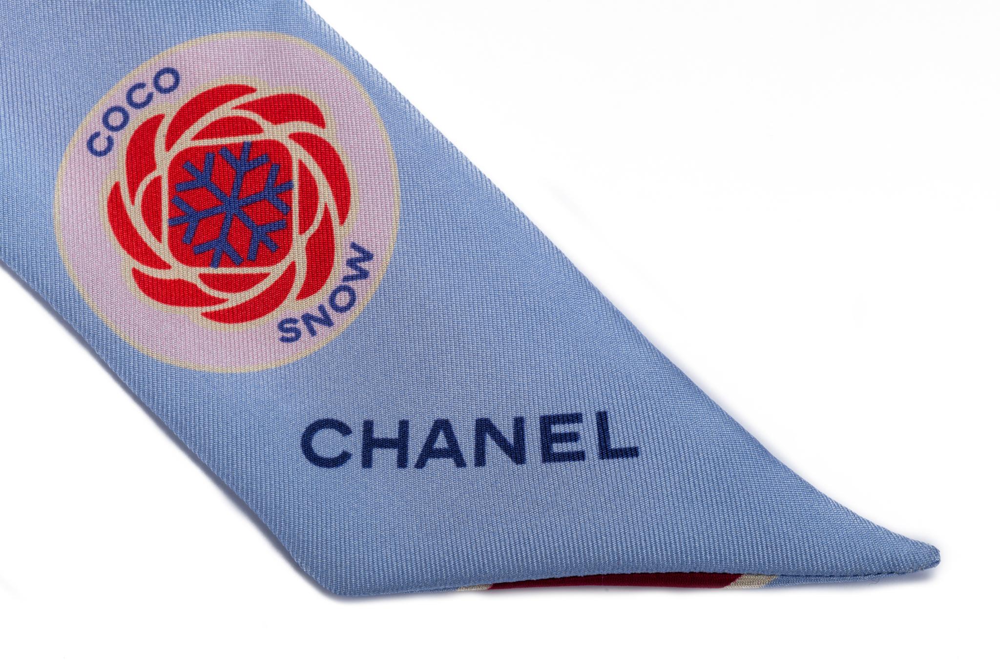 Nuova sciarpa Chanel Coco Niege Celeste in seta Twilly 1