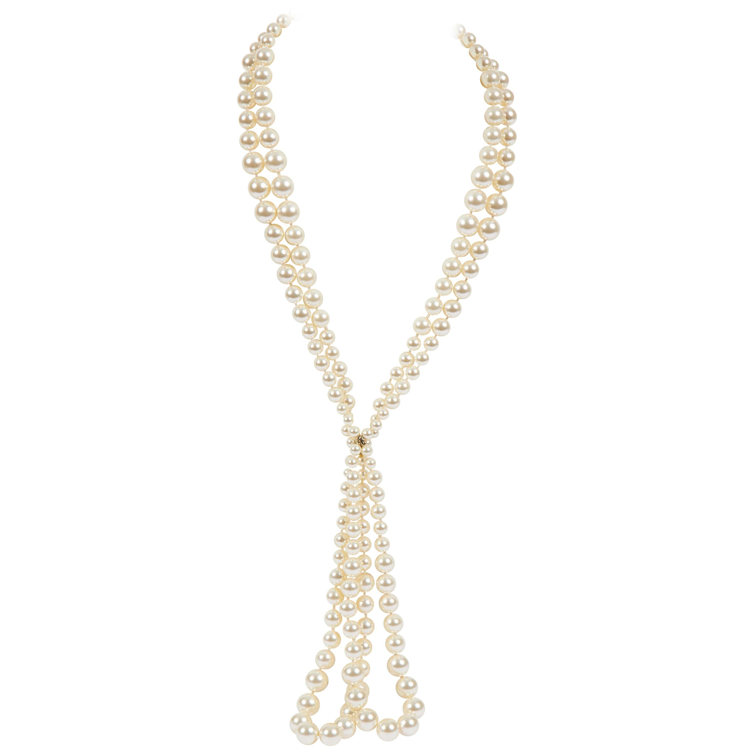 Chanel by Karl Lagerfeld 2010 Grey Pearl and Black Bead CC Necklace