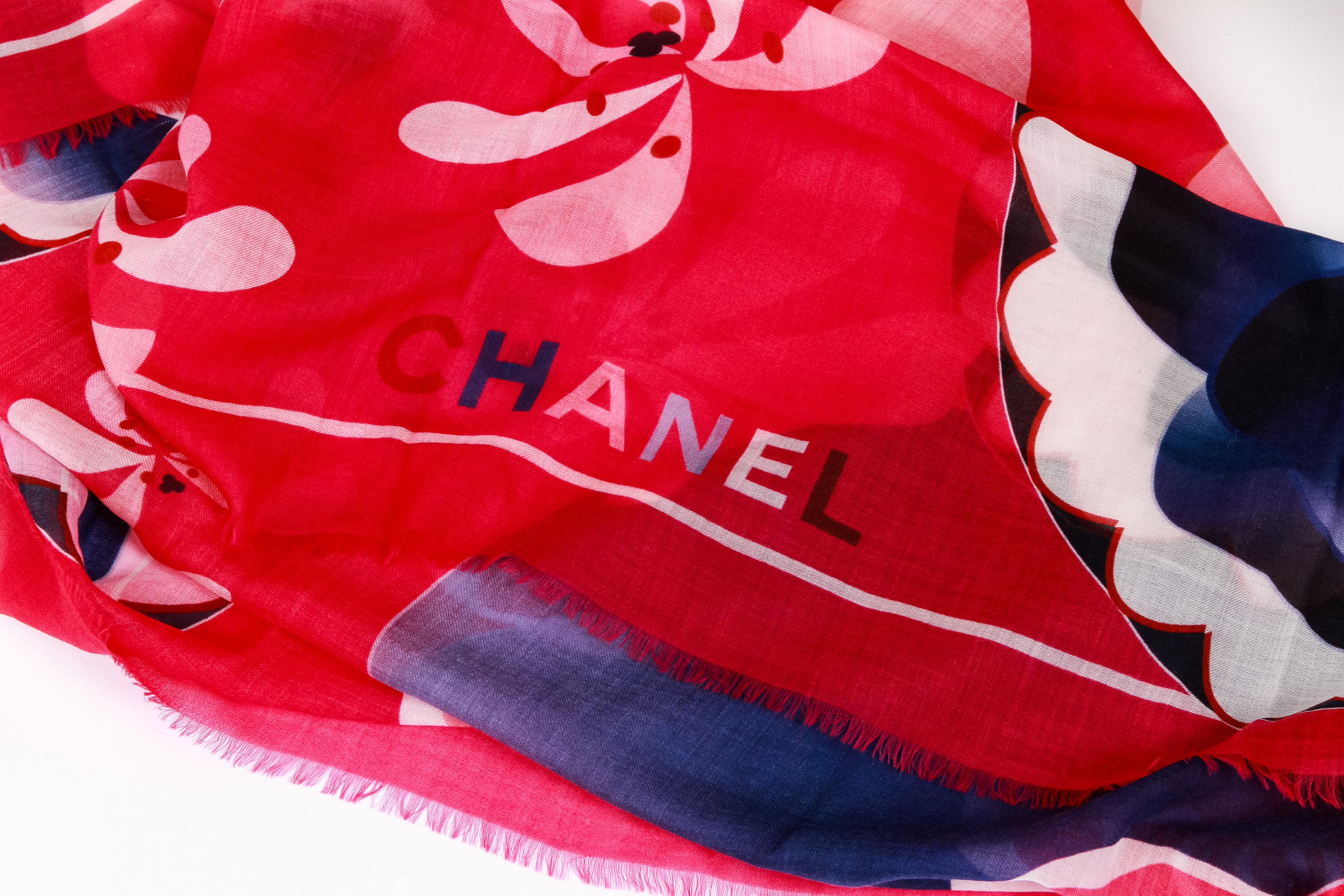 New Chanel Floral Graphic Red Cashmere Shawl Scarf 54