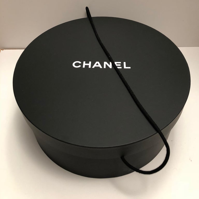 New CHANEL HAT BOX