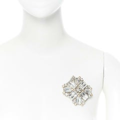 neu CHANEL KARL LAGERFELD klar Juwel Kristall Strass verschönert CC große Brosche