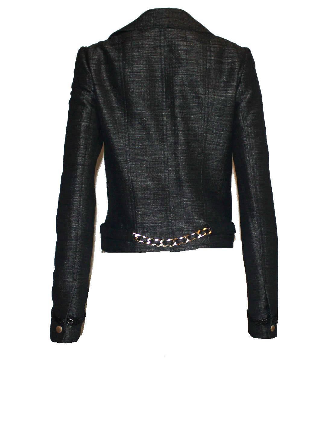 NEU Chanel Metallic Kette Detail Biker Jacke mit abnehmbarem Kettengürtel 34   (Schwarz) im Angebot