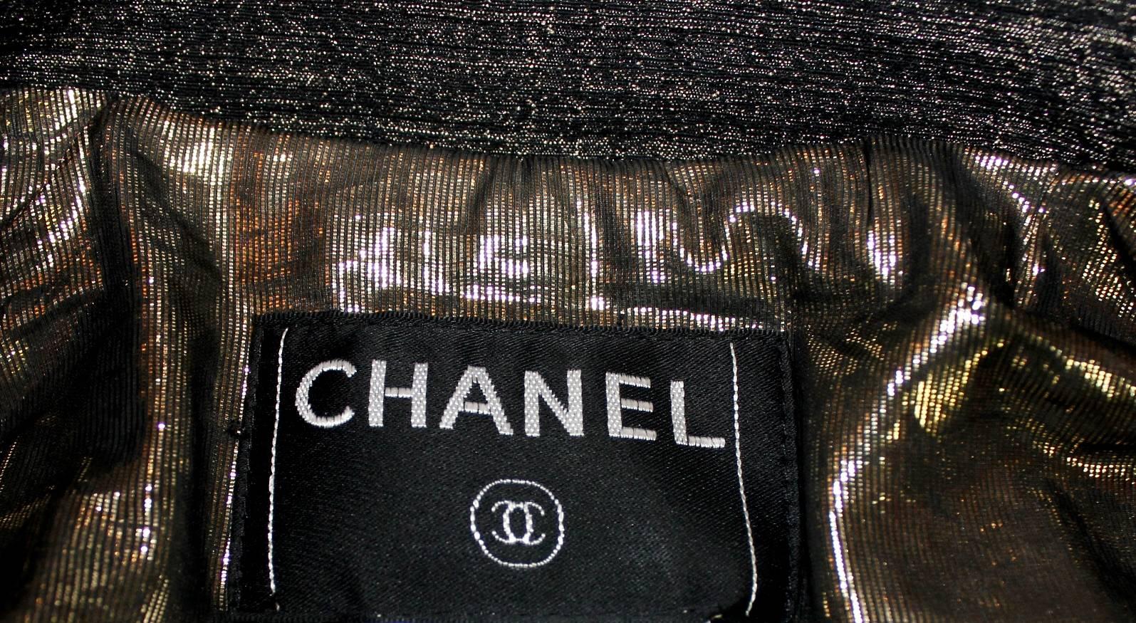 Women's UNWORN Chanel Metallic Chain Detail Biker Jacket with Detachable Chain Belt 34   For Sale