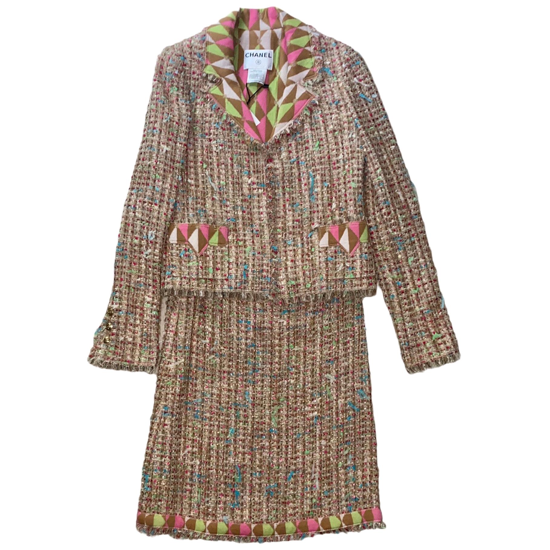 NEW Chanel Multicolor Fringed Fantasy Lesange Sequin Tweed Skirt Suit For Sale