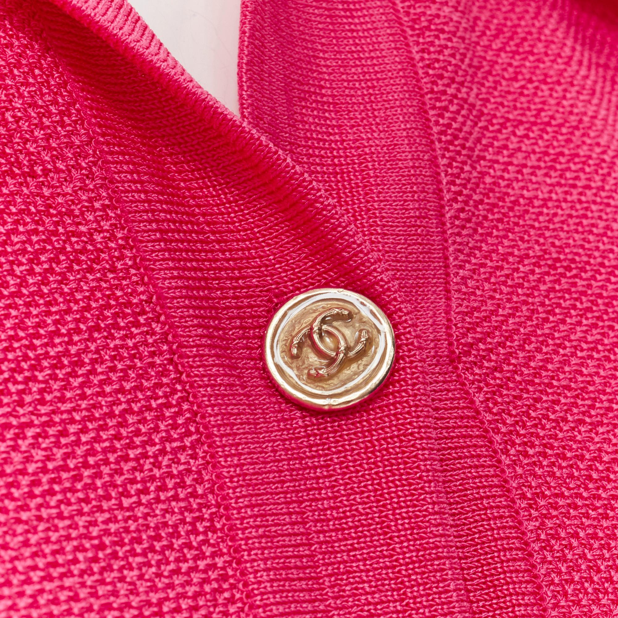new CHANEL pink viscose knit gold CC button embroidery anglais polo dress FR38 M
Brand: Chanel
Designer: Virginie Viard
Material: Viscose
Color: Pink
Pattern: Solid
Closure: Button
Extra Detail: Polo Tunic Knit Dress. Gold-toned CC Logo button.