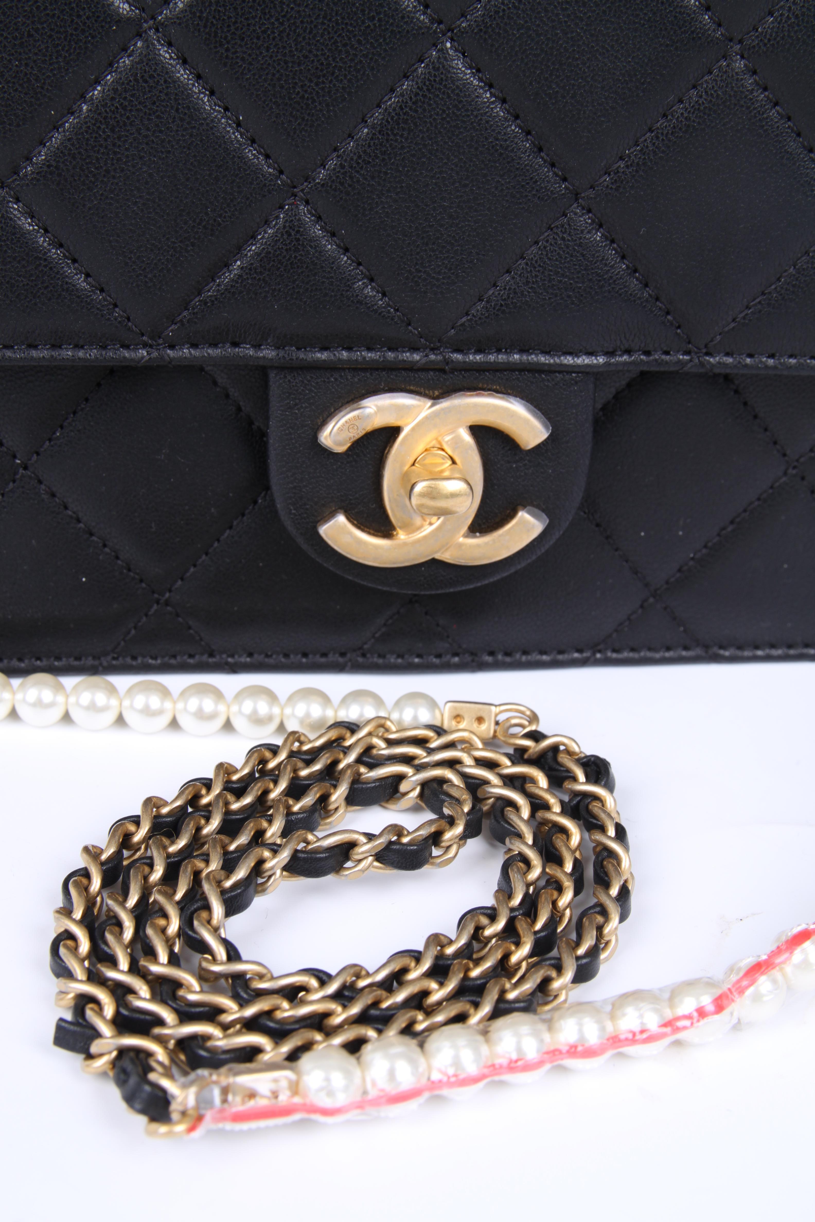 Black New! Chanel Quilted Flap Bag 2019 - black