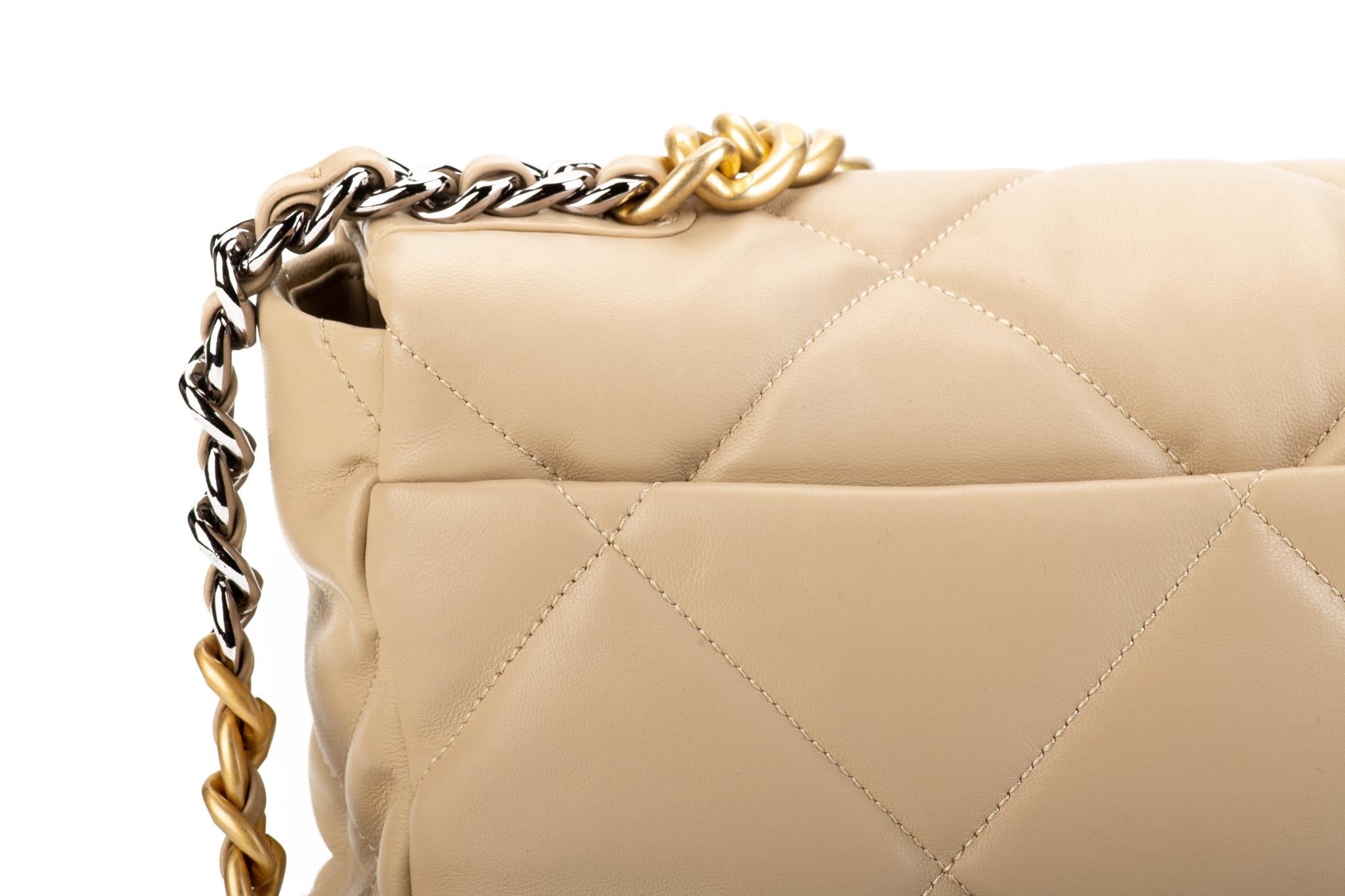 New Chanel Rare Quilted Beige 19 Bag  2