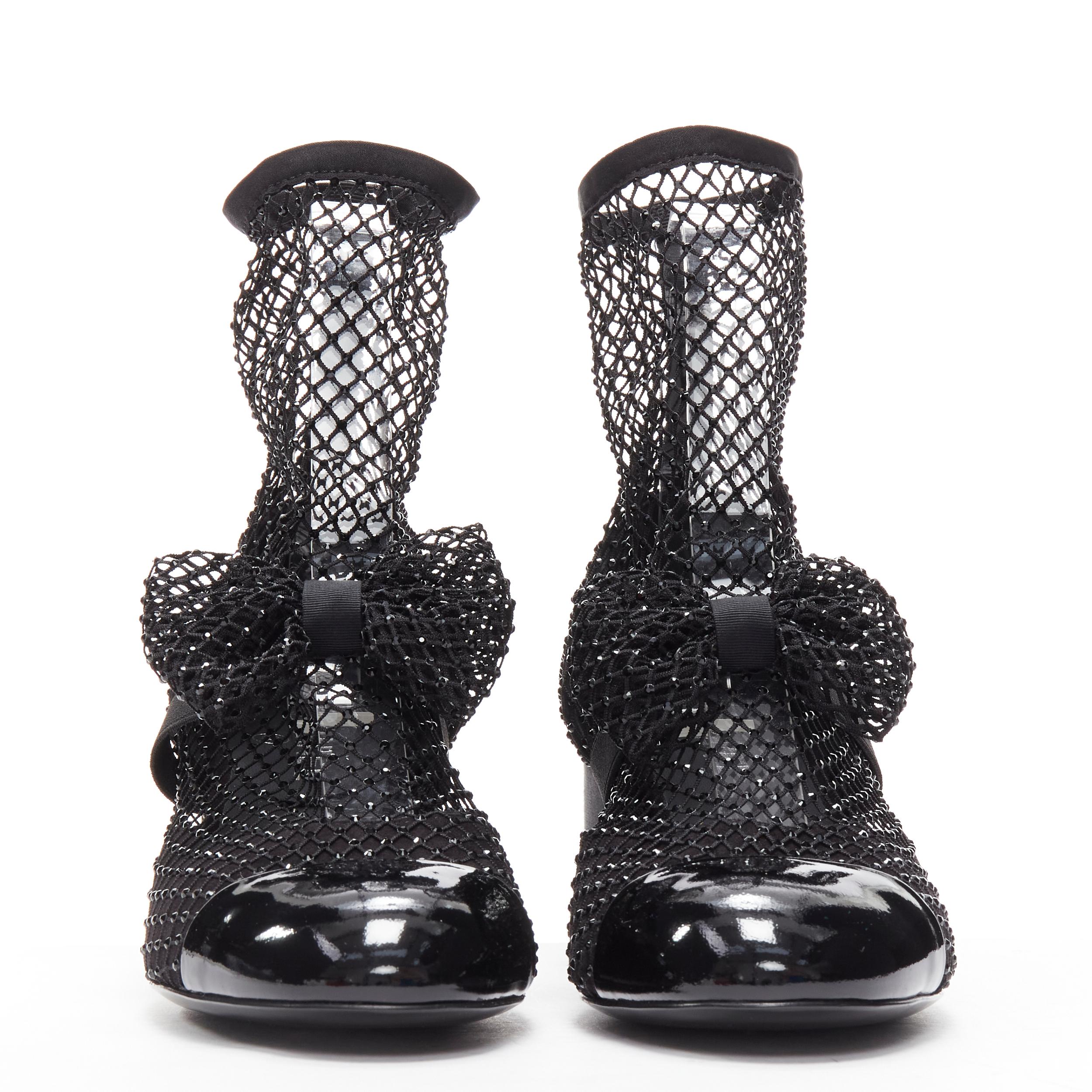 new CHANEL Runway  crystal embellished bow CC pearl fishnet chunky heels EU39 In New Condition In Hong Kong, NT