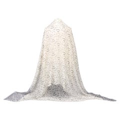 New Chanel White Grey Logo CC Cashmere SIlk Shawl Scarf (écharpe châle en cachemire)
