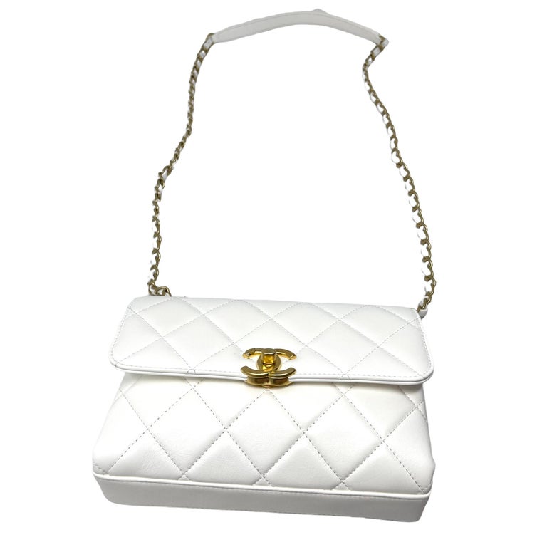 NEW Chanel White Small Flap Bag Quilted Leather Crossbody Bag For Sale at  1stDibs
