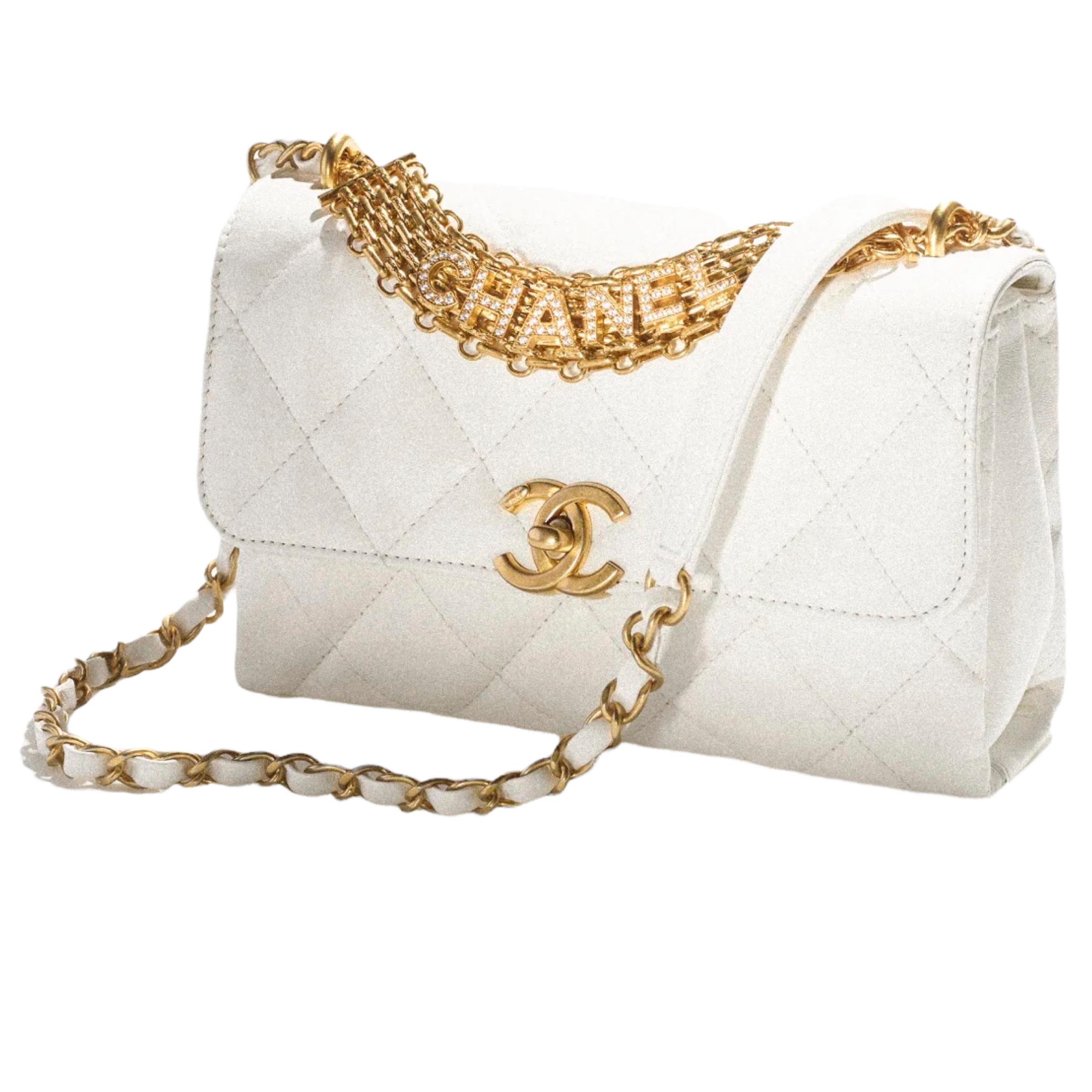 New Chanel White Small Flap Bag Quilted Leather Crossbody Bag

Authenticity Guaranteed

DETAILS
Brand: Chanel
Gender: Women
Category: Crossbody bag
Condition: Brand new
Color: White
Material: Leather
Quilted leather
Gold CC logo
Gold-tone