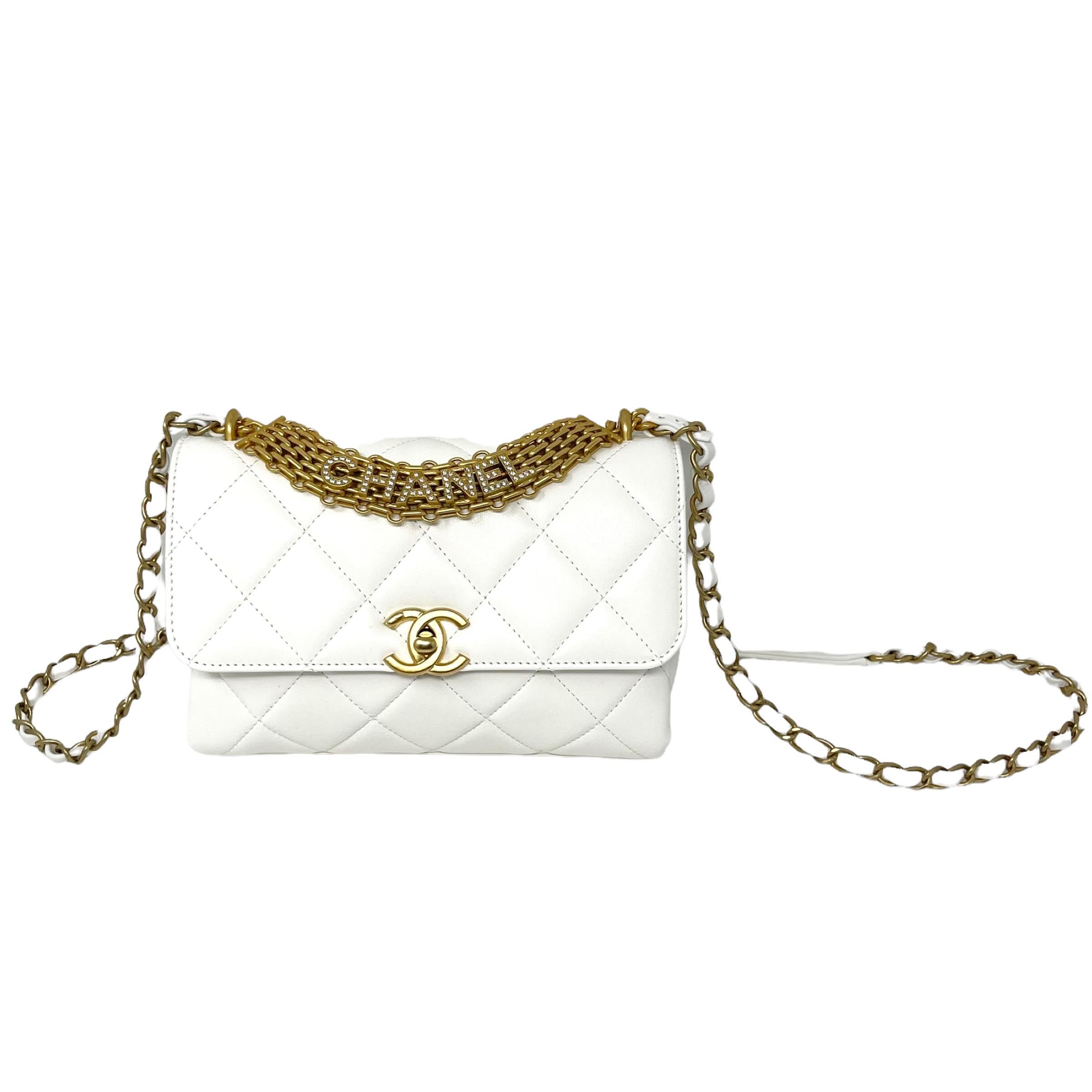 NEW Chanel White Small Flap Bag Quilted Leather Crossbody Bag For Sale 2